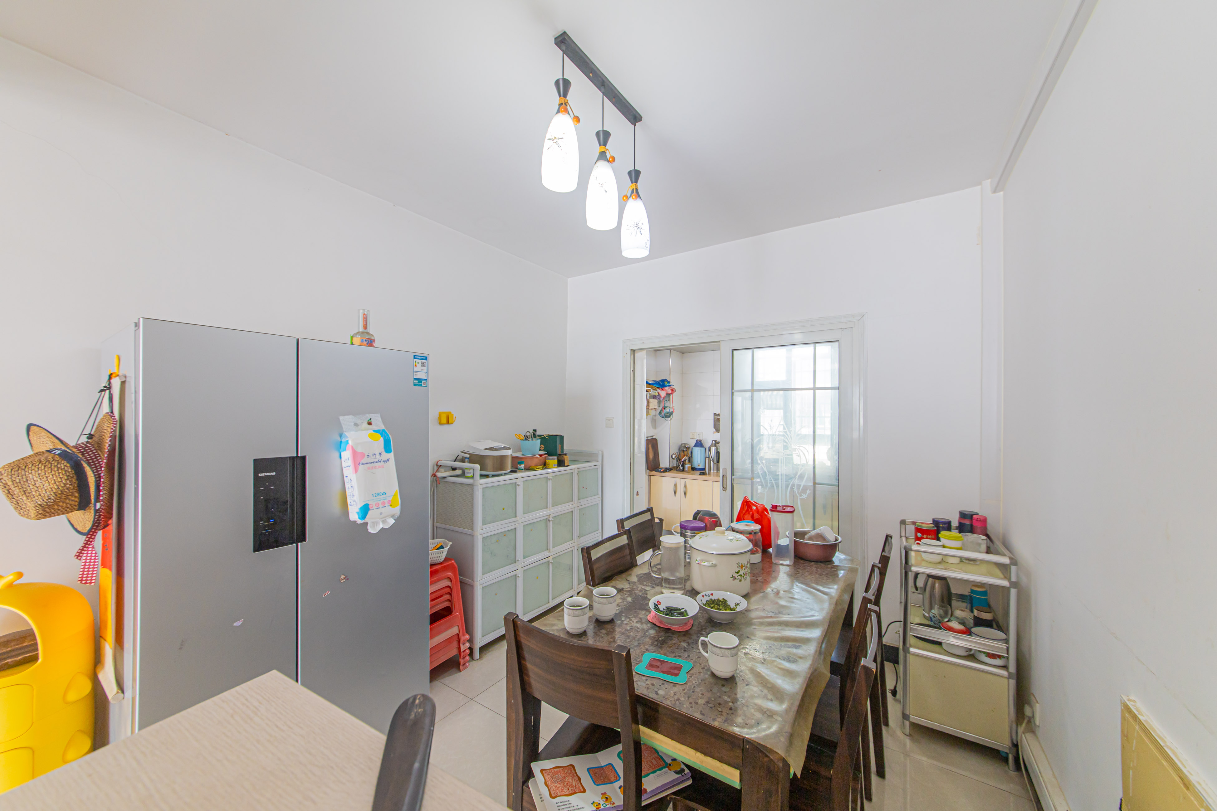 银桂苑 4室2厅1卫 127.7万 银桂苑 4室2厅1卫 127.7万客厅