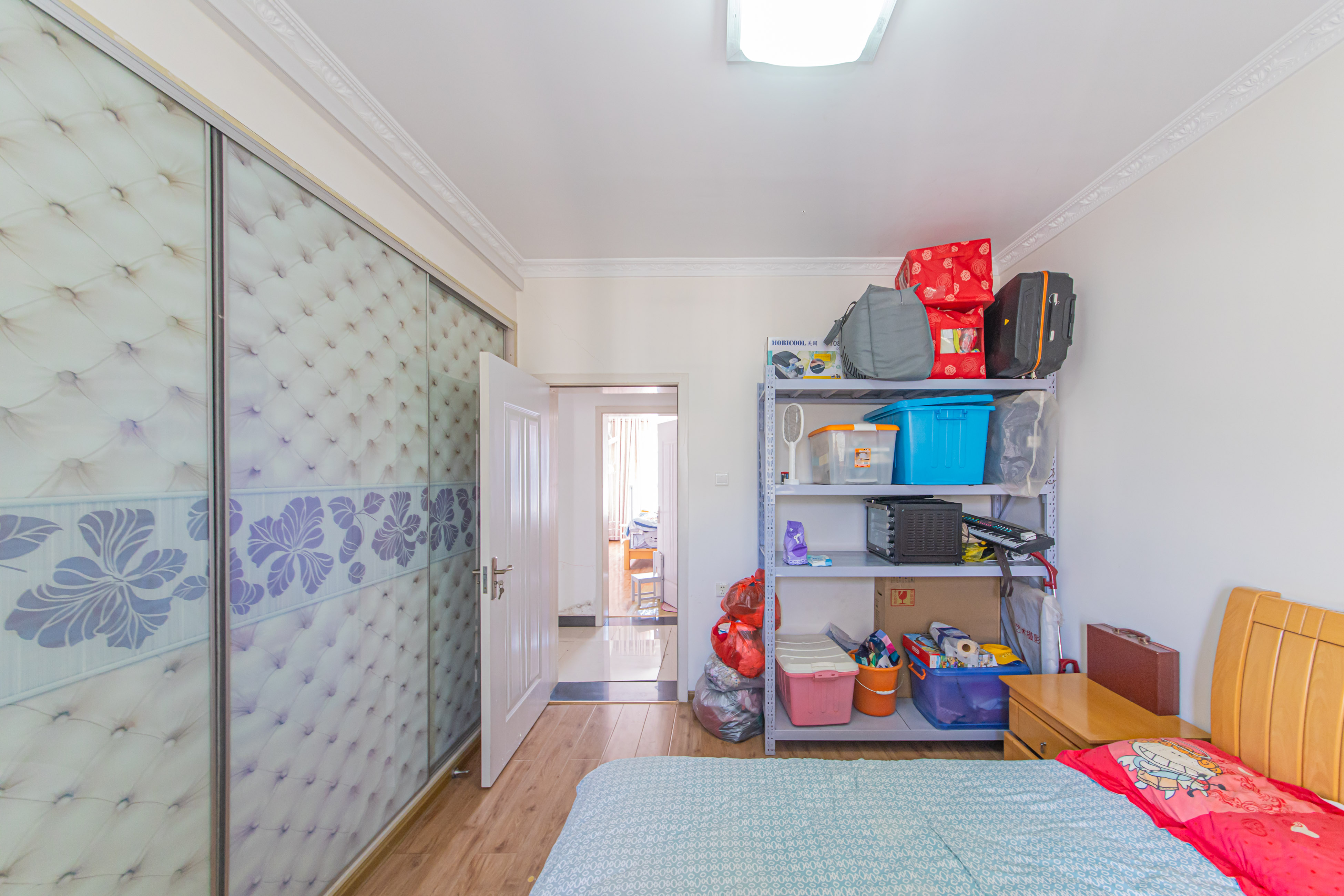 银桂苑 4室2厅1卫 127.7万 银桂苑 4室2厅1卫 127.7万卧室