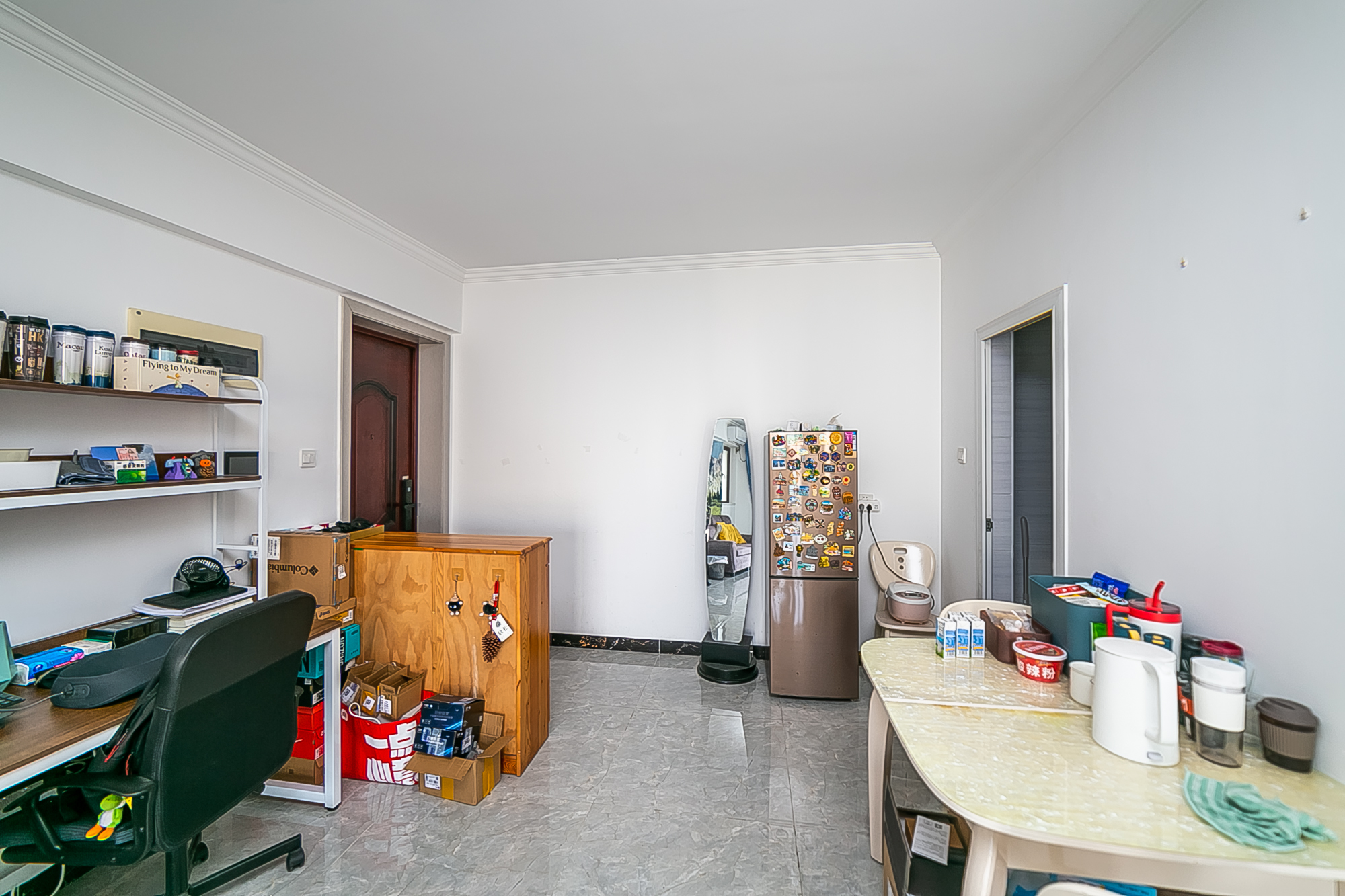 第六都（陆都小区）  2室2厅1卫    105.0万客厅