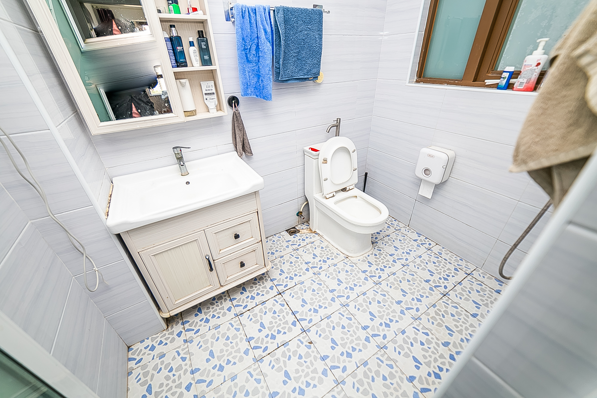 第六都(陆都小区) 2室2厅1卫 105.0万 第六都(陆都小区) 2室2厅1卫 105.0万其他