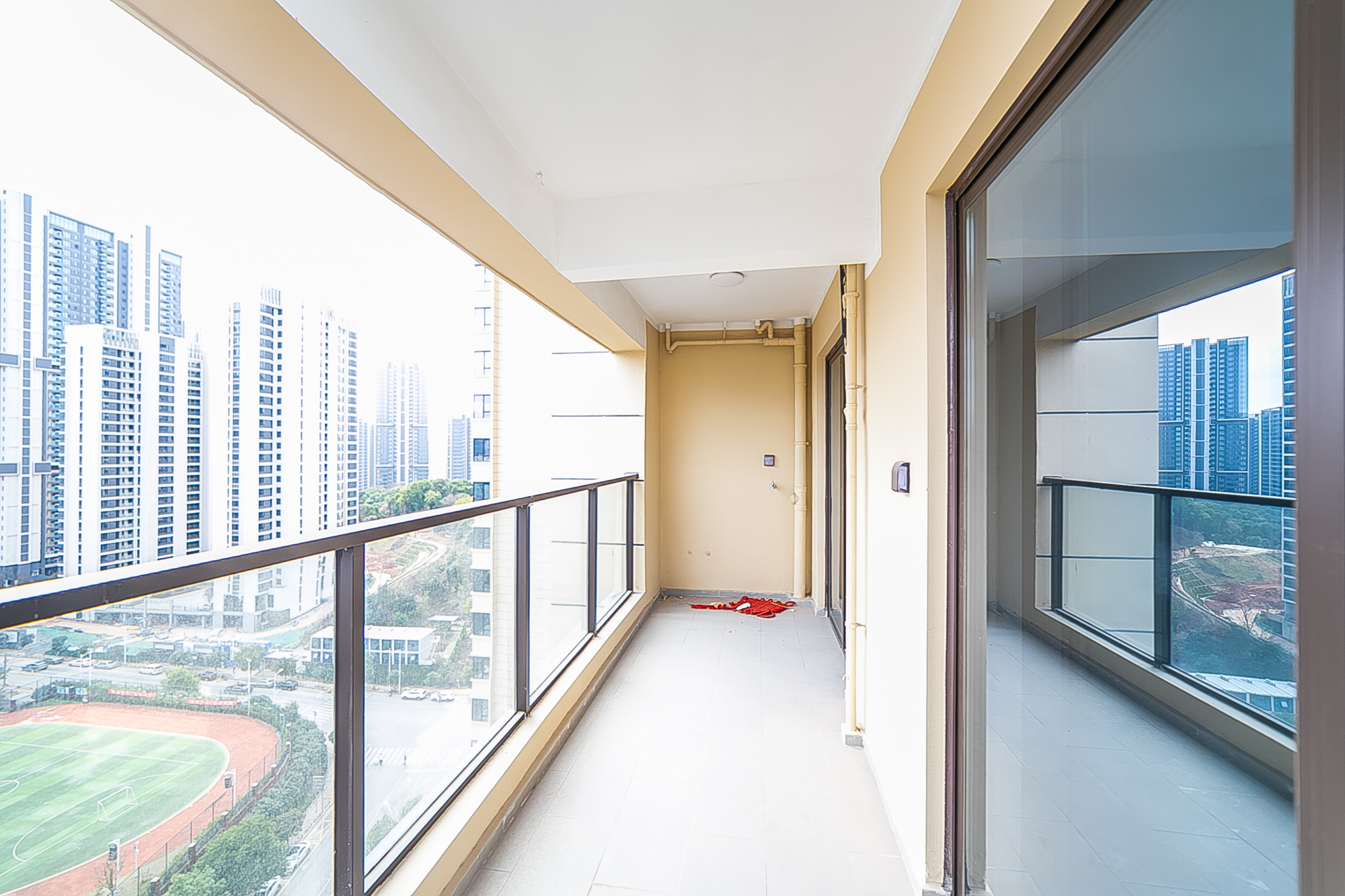 新力铂园(江山云著)  3室2厅2卫    129.8万 新力铂园(江山云著)  3室2厅2卫    129.8万其他