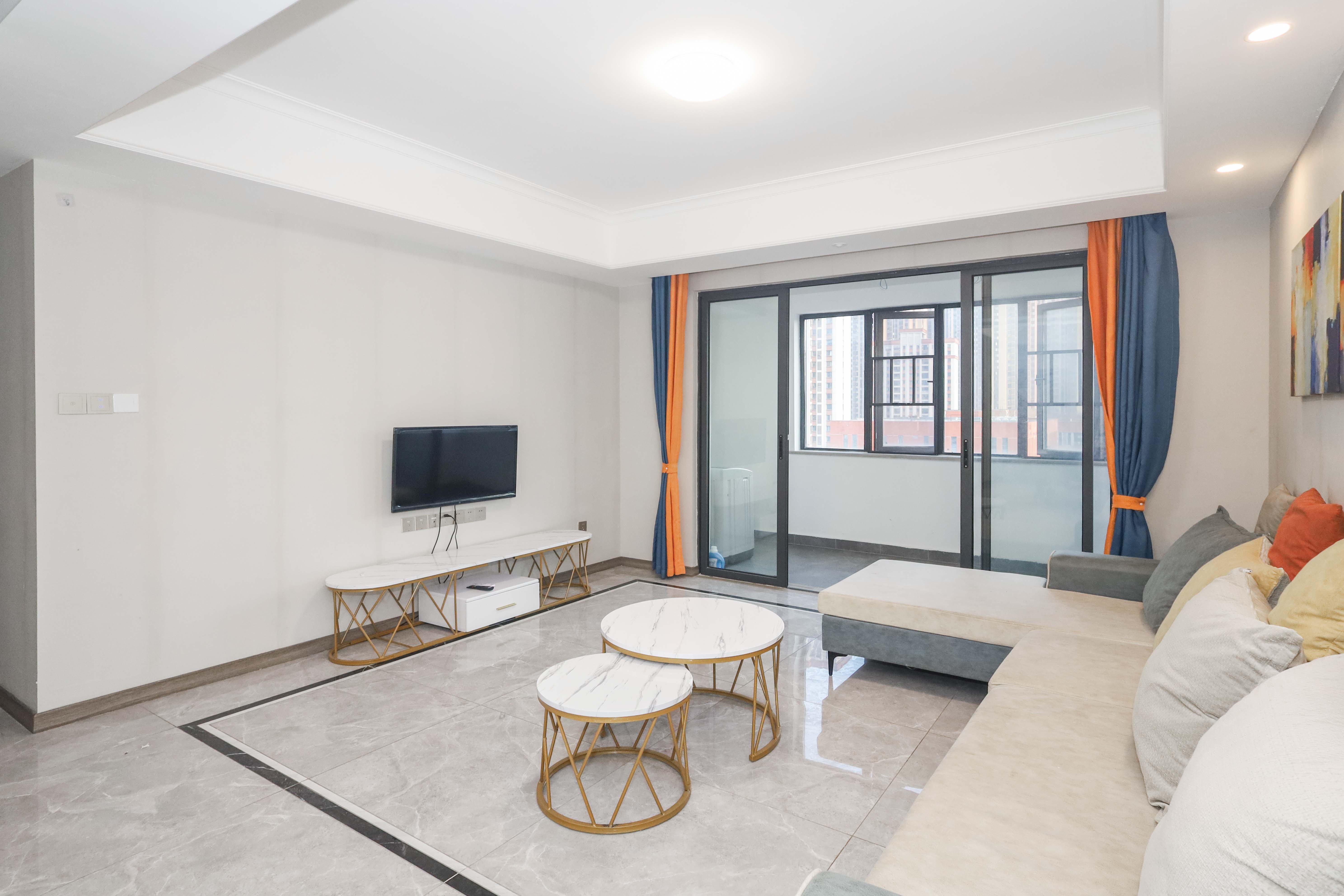 梦想新天地 3室2厅2卫 135.0万 梦想新天地 3室2厅2卫 135.0万客厅