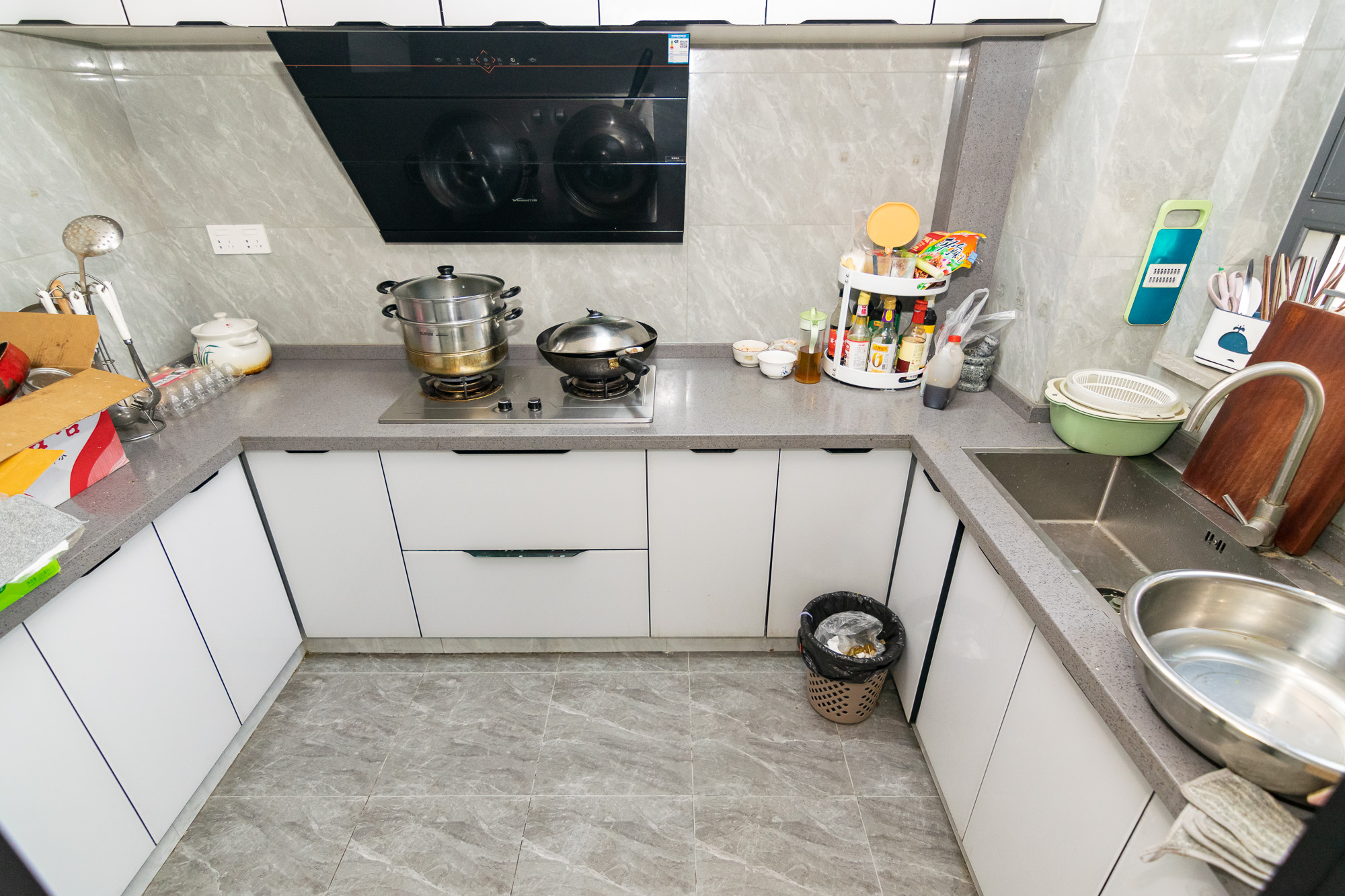 新华联梦想城  4室2厅1卫    108.0万 新华联梦想城  4室2厅1卫    108.0万厨房