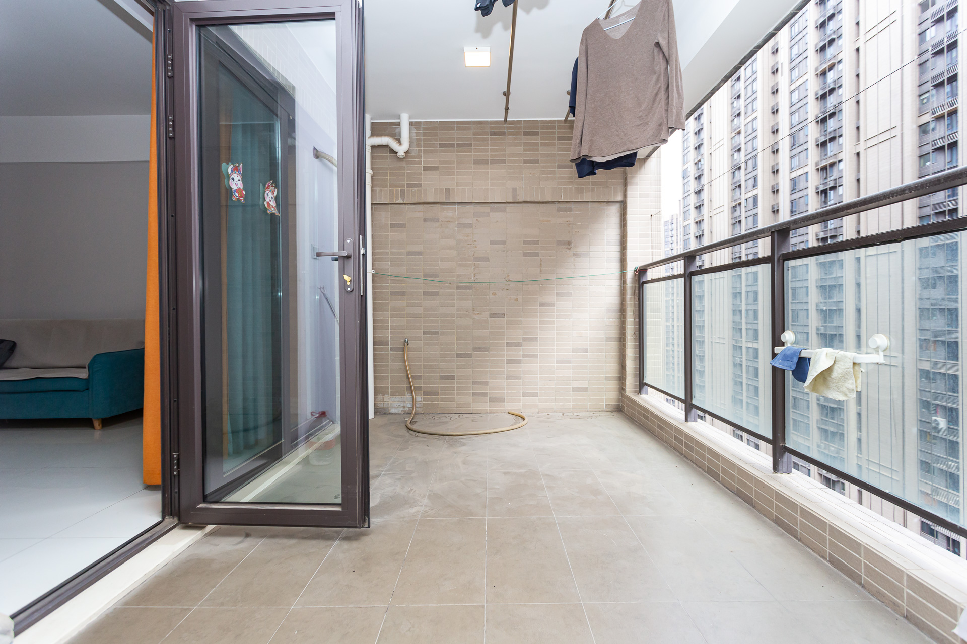 时代倾城五期 2室2厅1卫 71.0万 时代倾城五期 2室2厅1卫 71.0万阳台