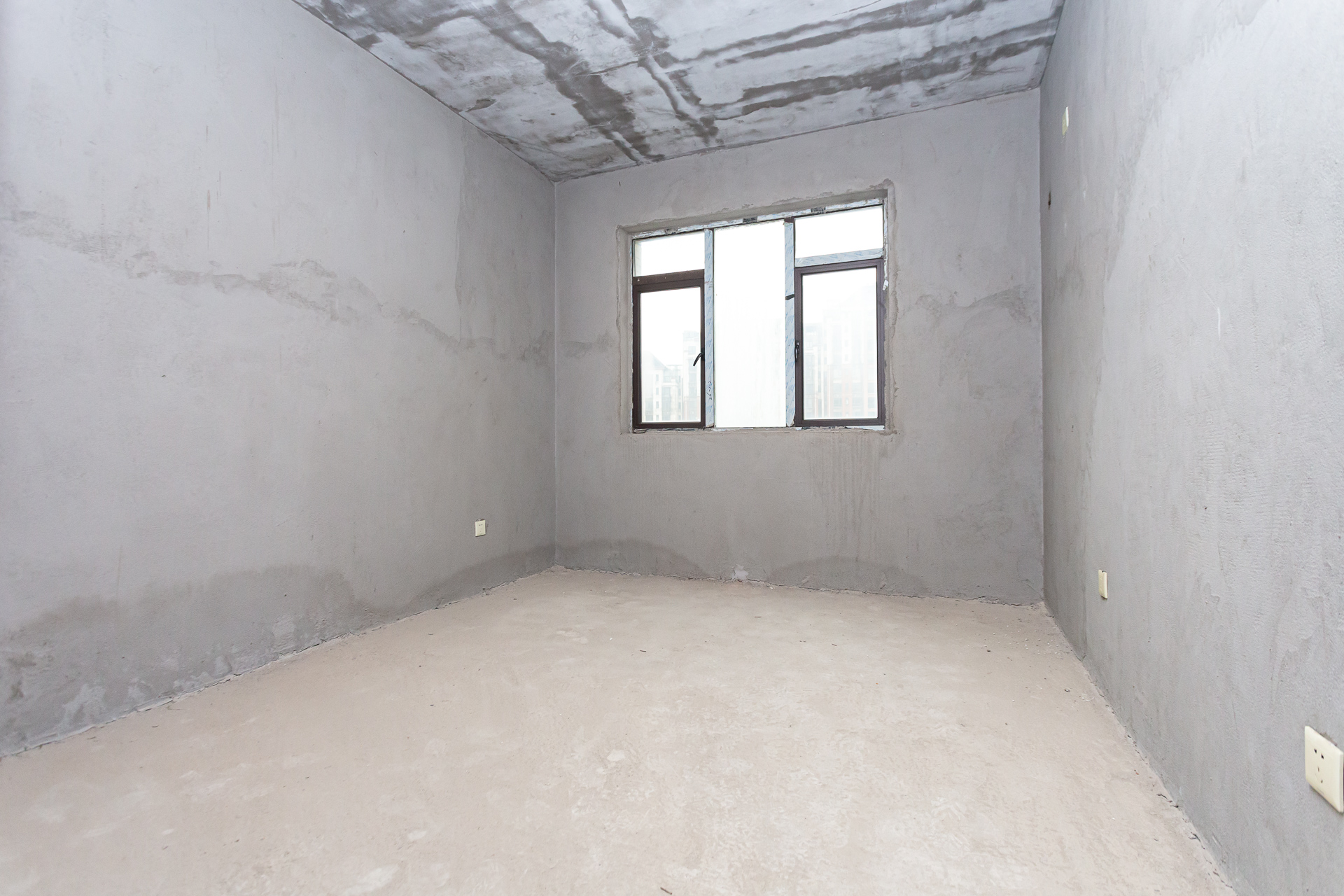 乾源国际  3室2厅2卫    78.0万 乾源国际  3室2厅2卫    78.0万卧室