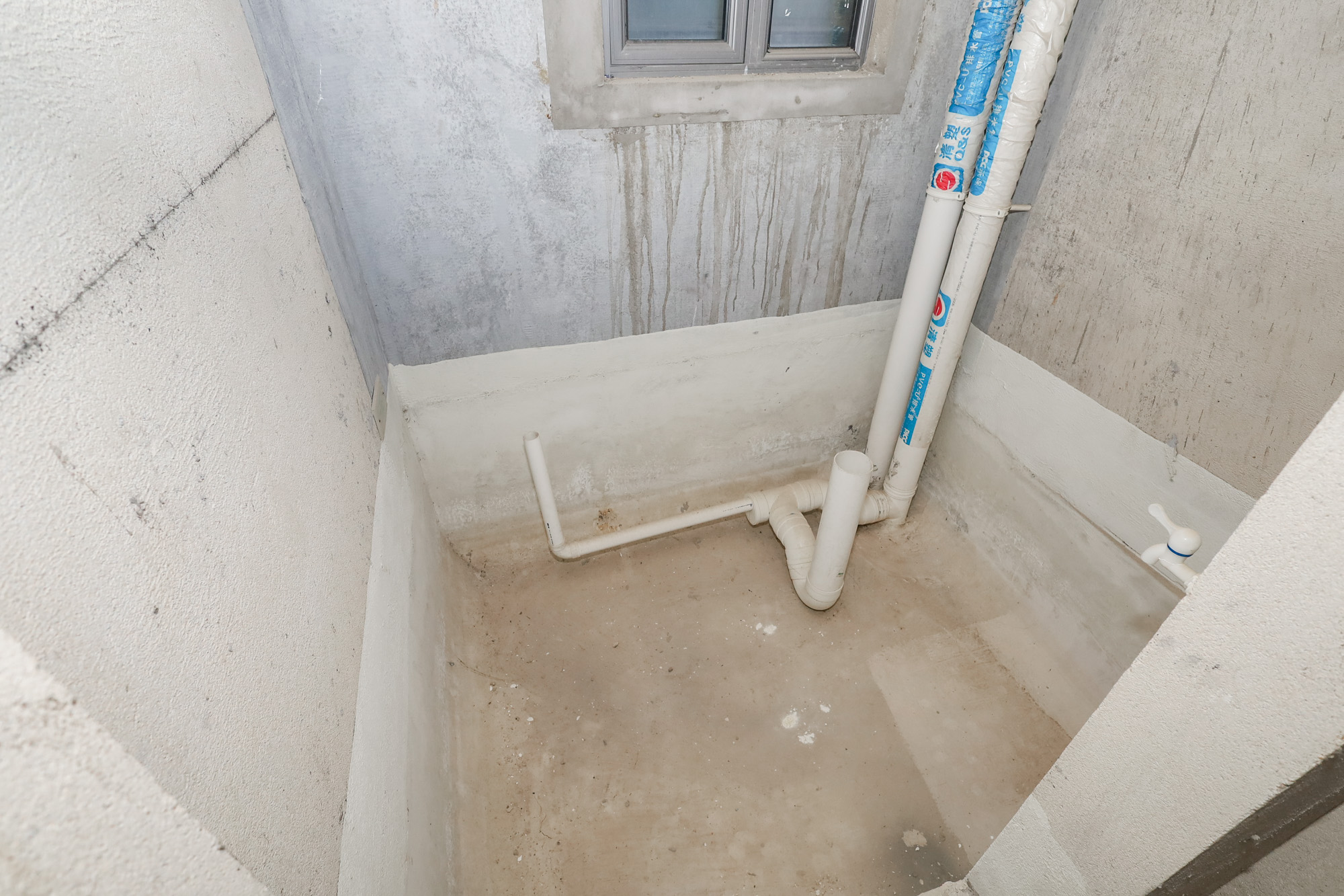 八方小区C区  3室2厅2卫    350.0万 八方小区C区  3室2厅2卫    350.0万卫生间