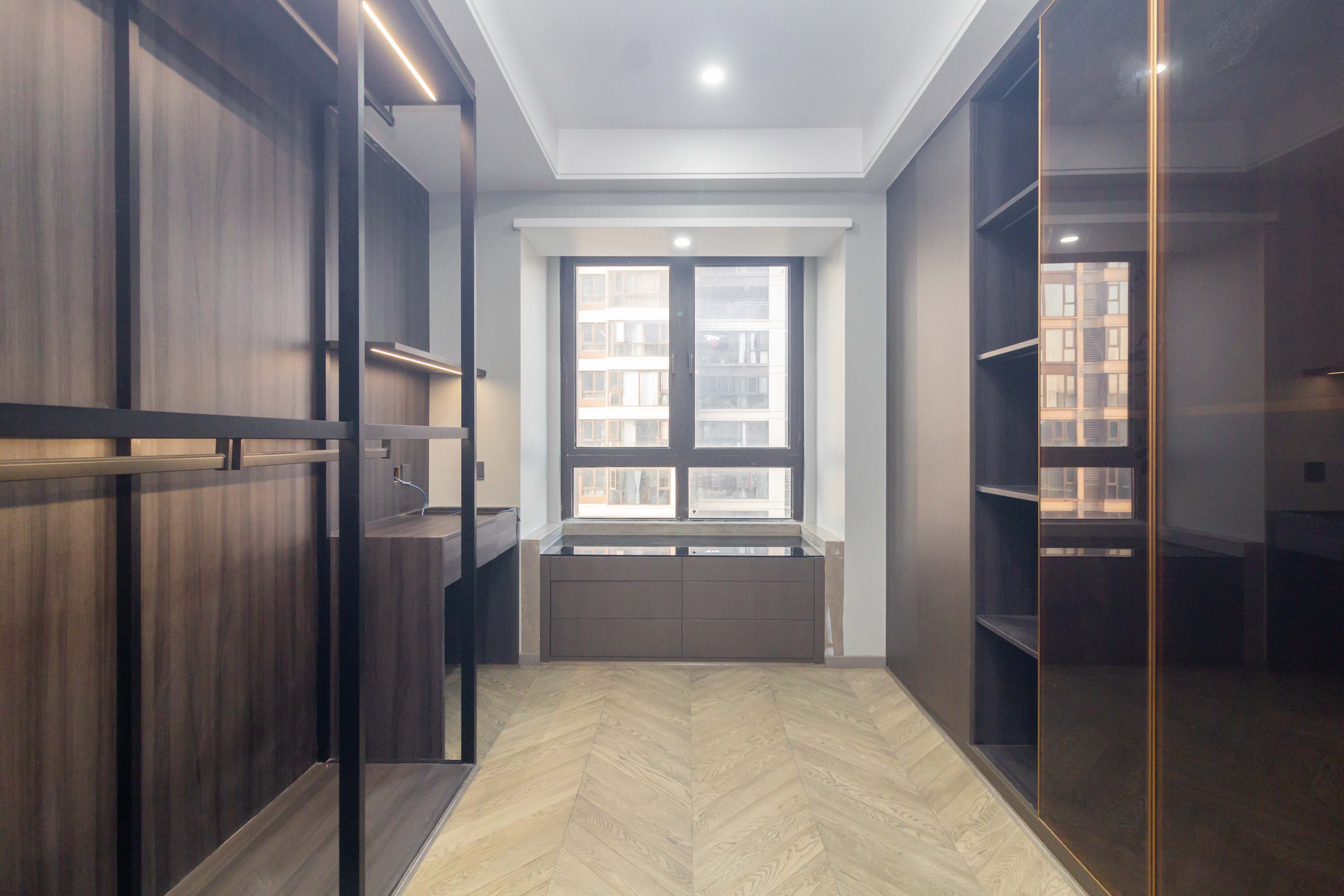 龙湖碧桂园天宸原著  4室2厅2卫    260.0万 龙湖碧桂园天宸原著  4室2厅2卫    260.0万卧室