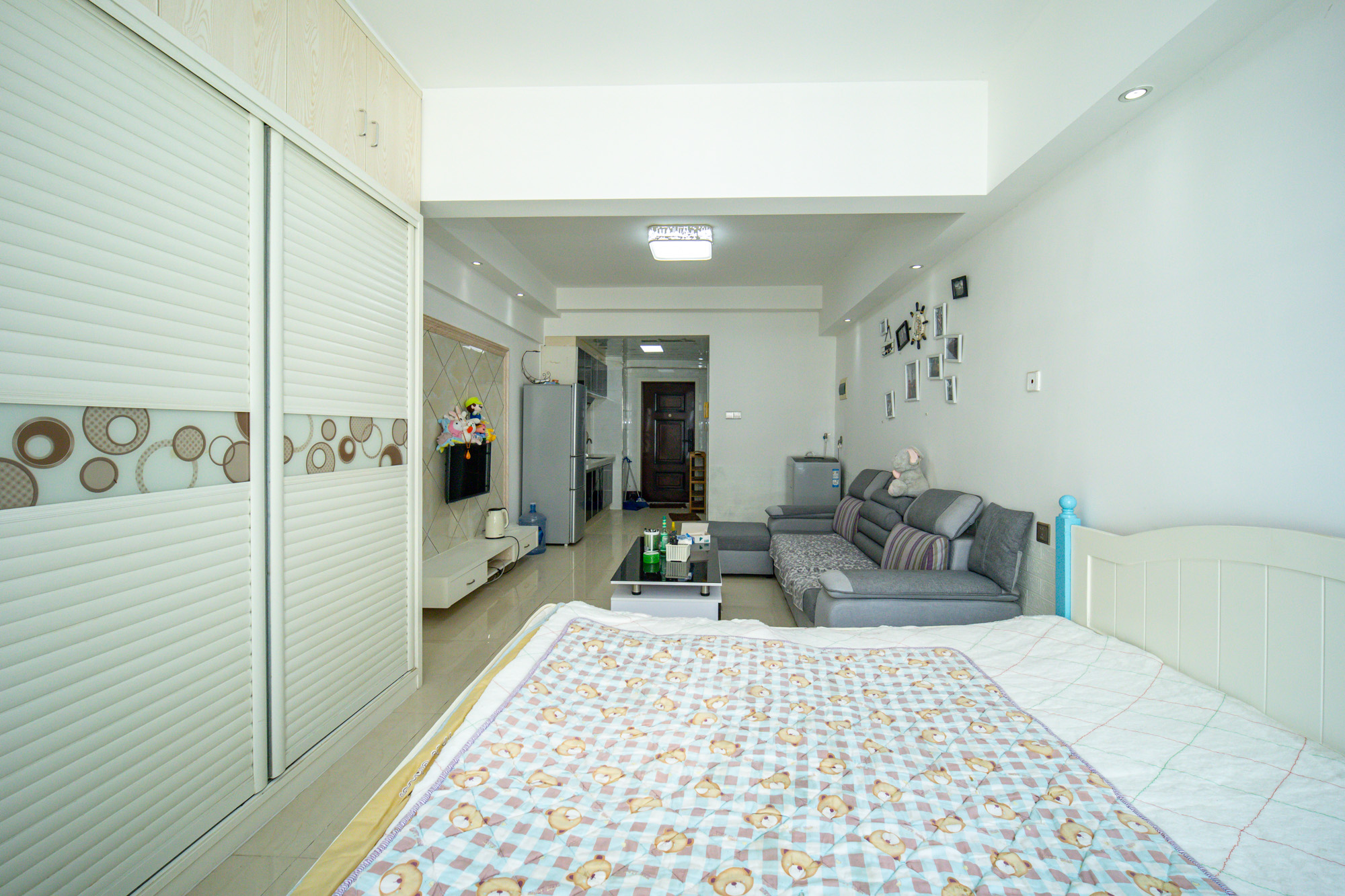 尚都花园城 1室1厅1卫 28.8万 尚都花园城 1室1厅1卫 28.8万客厅