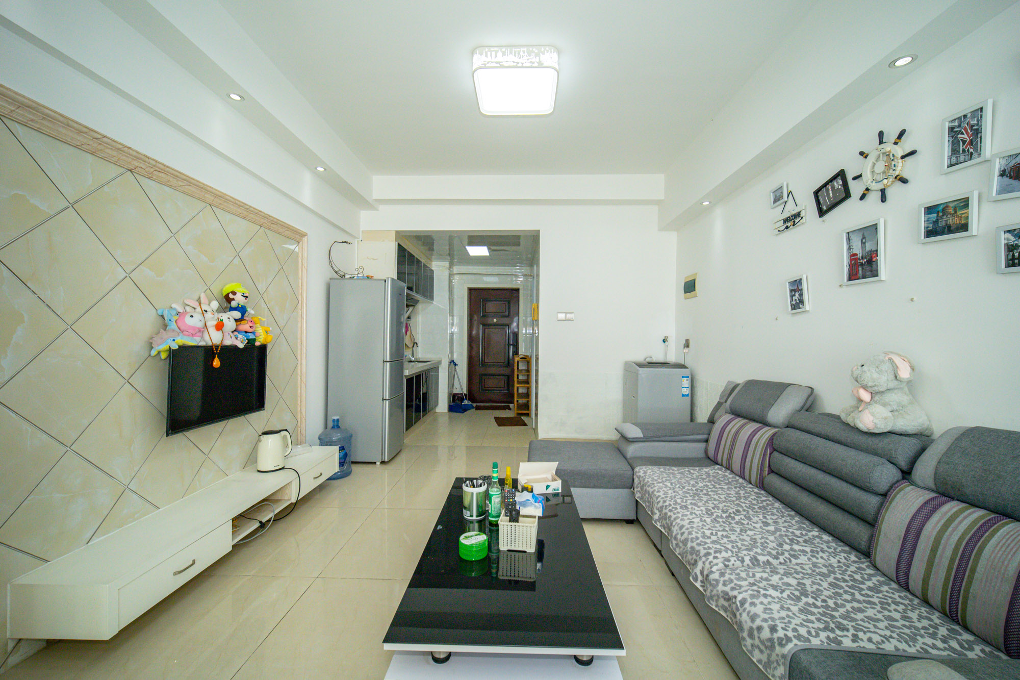 尚都花园城 1室1厅1卫 28.8万 尚都花园城 1室1厅1卫 28.8万客厅