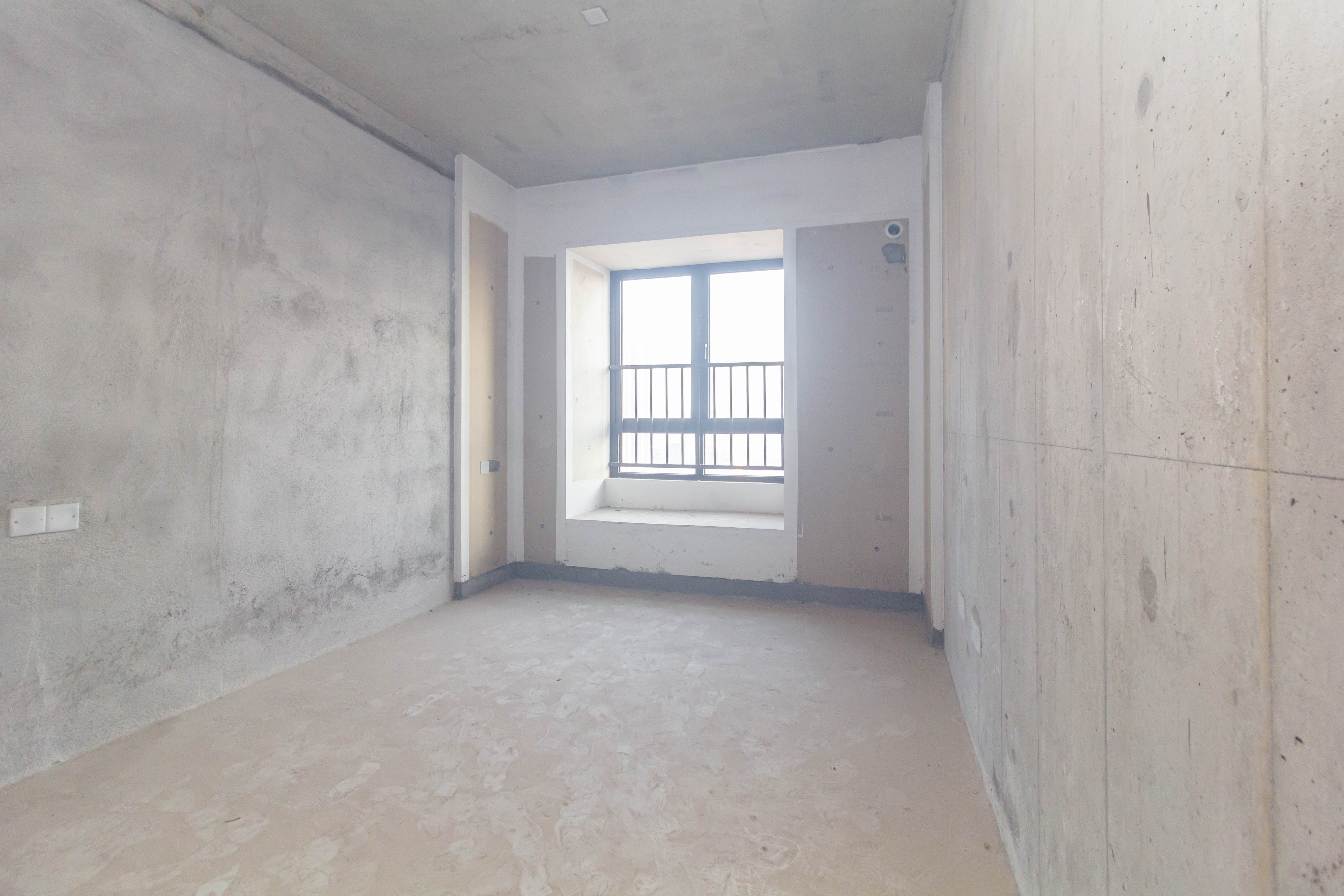 龙湖碧桂园天宸原著 4室2厅2卫 150.0万 龙湖碧桂园天宸原著 4室2厅2卫 150.0万卧室