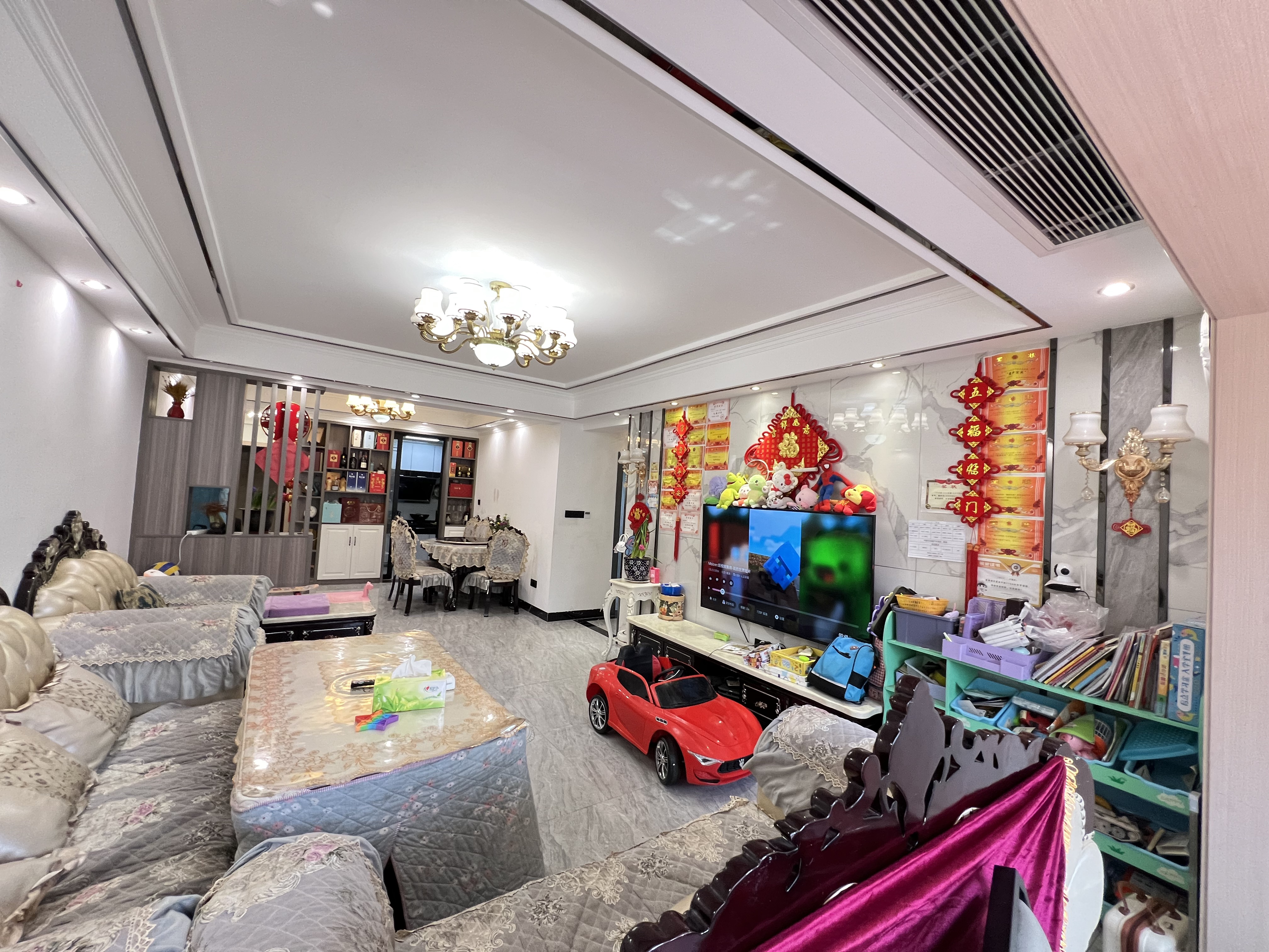 体育新城 3室2厅2卫 71.8万 体育新城 3室2厅2卫 71.8万室内图