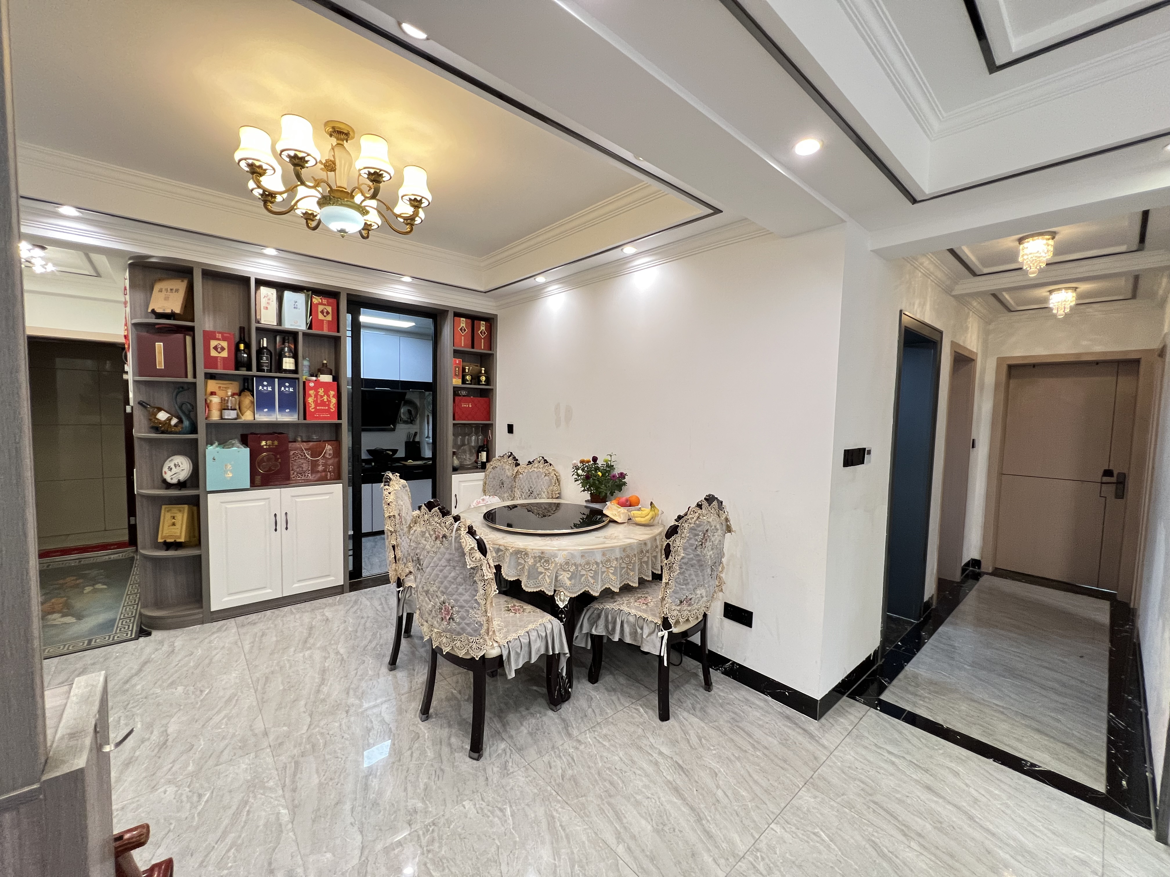 体育新城 3室2厅2卫 71.8万 体育新城 3室2厅2卫 71.8万室内图