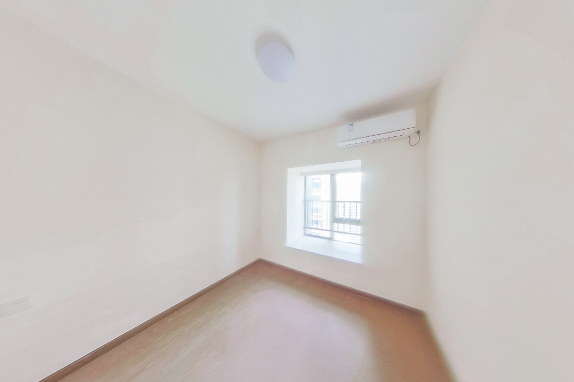 滨江府1913  4室2厅2卫   262.00万卧室