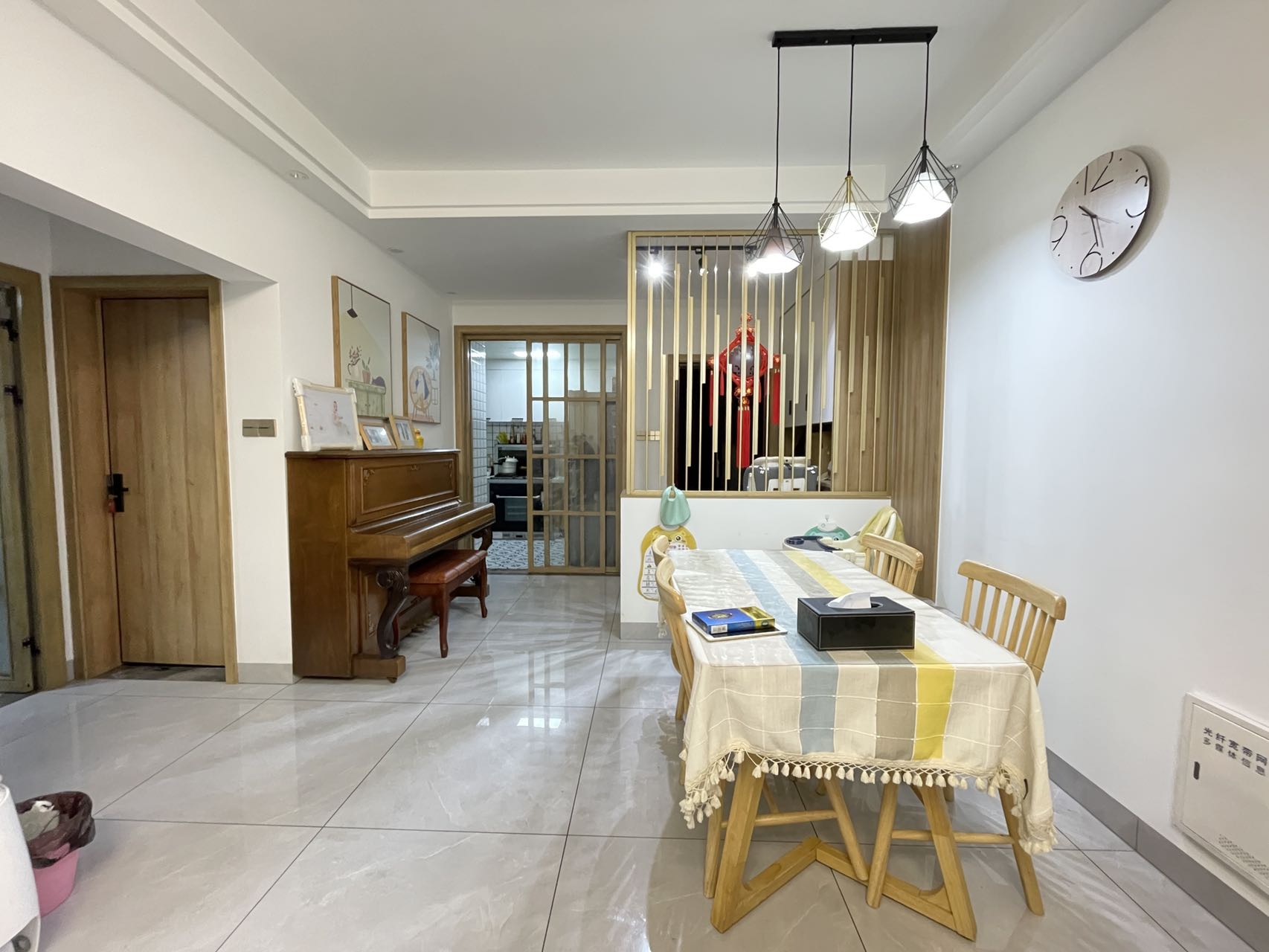 山水洲城华晨第一城 2室2厅1卫 50.0万 山水洲城华晨第一城 2室2厅1卫 50.0万室内图