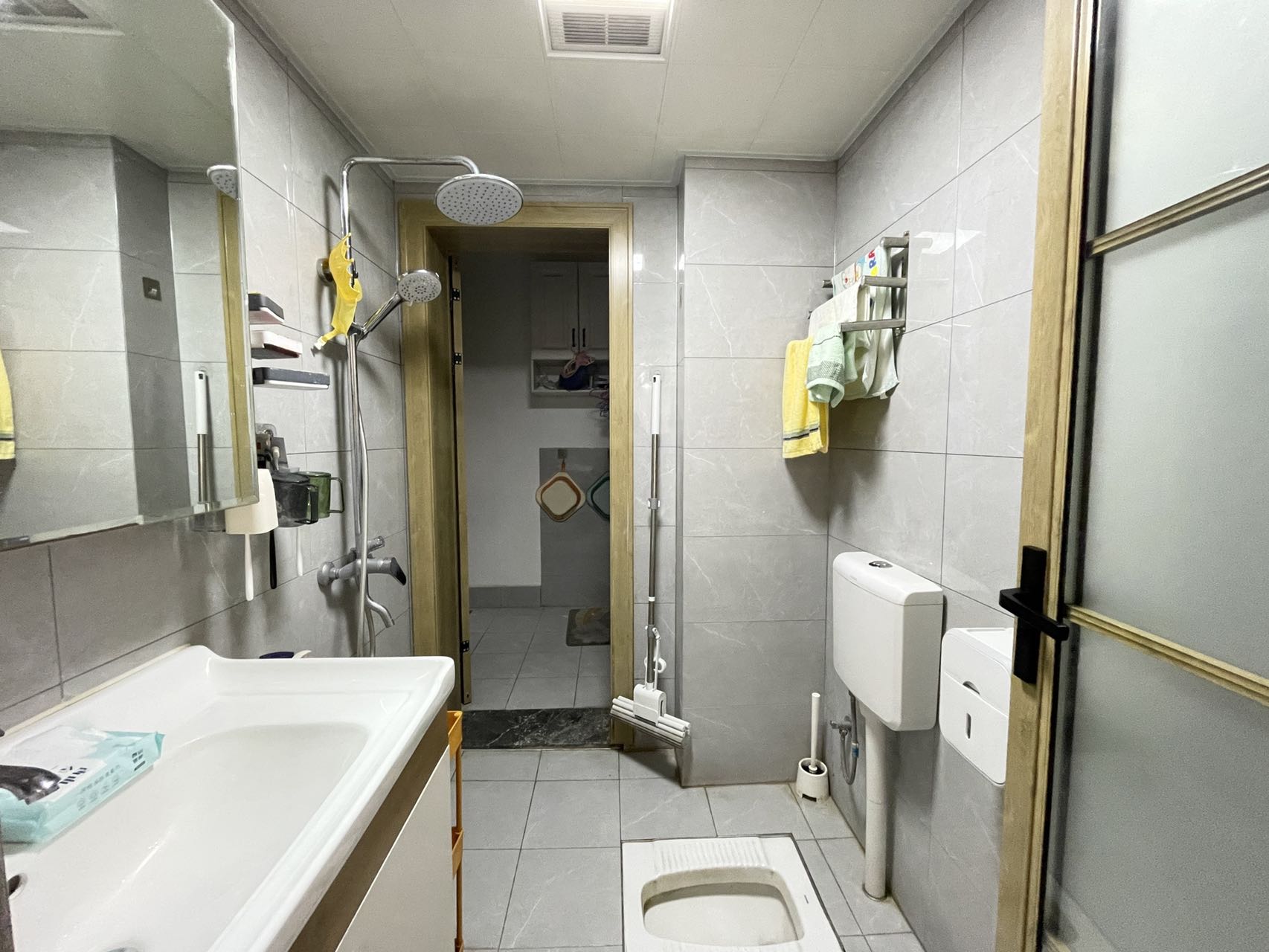 山水洲城华晨第一城 2室2厅1卫 50.0万 山水洲城华晨第一城 2室2厅1卫 50.0万室内图