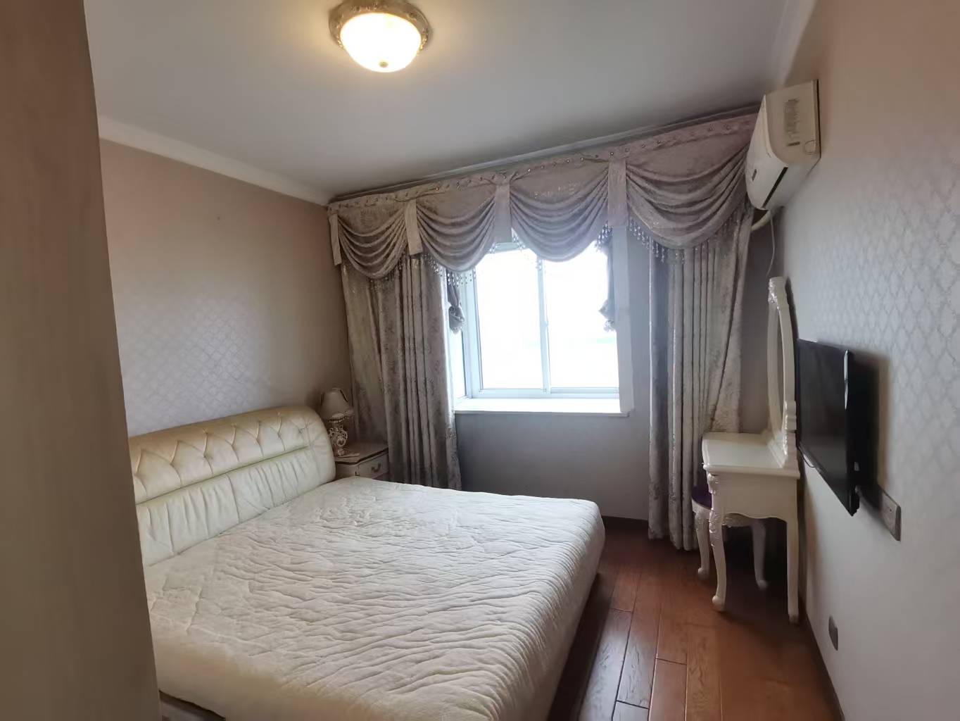 九天国际 2室2厅1卫 52.0万 九天国际 2室2厅1卫 52.0万室内图