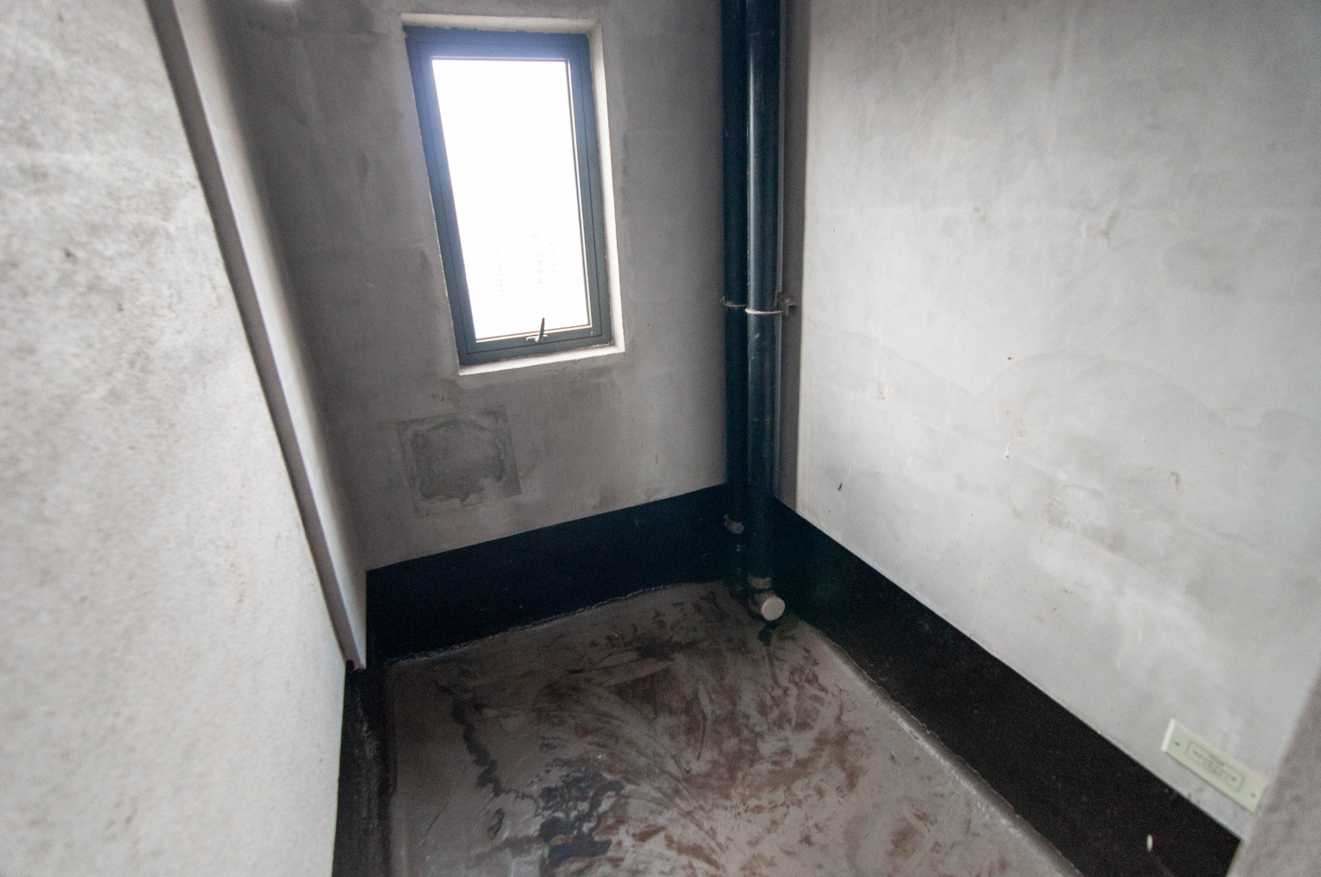 中建梅溪湖中心  4室2厅2卫   237.00万其他