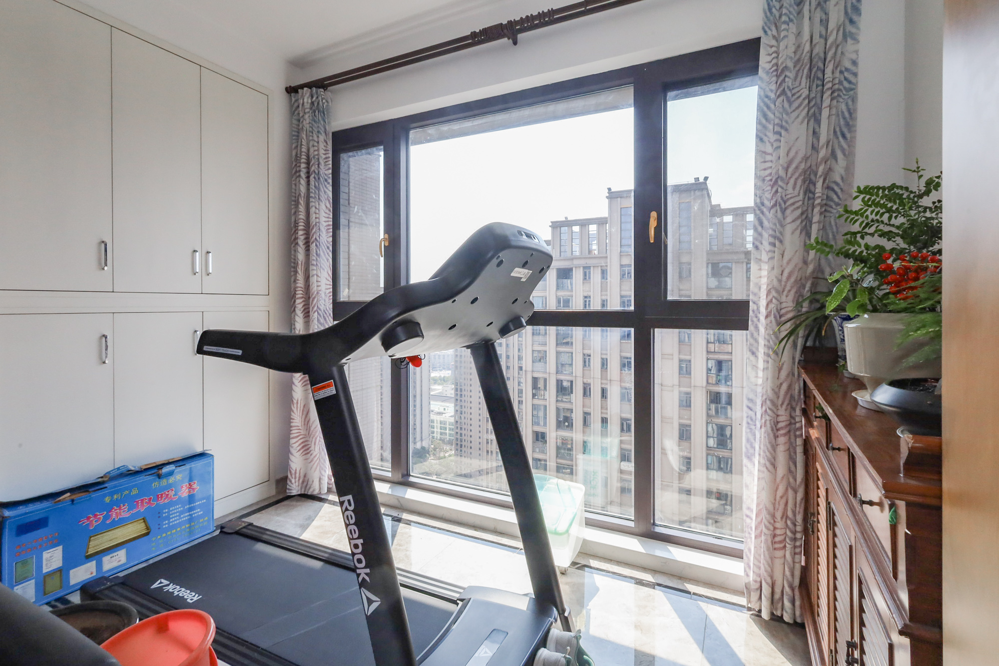 八方小区B区  3室2厅2卫    388.8万 八方小区B区  3室2厅2卫    388.8万其他