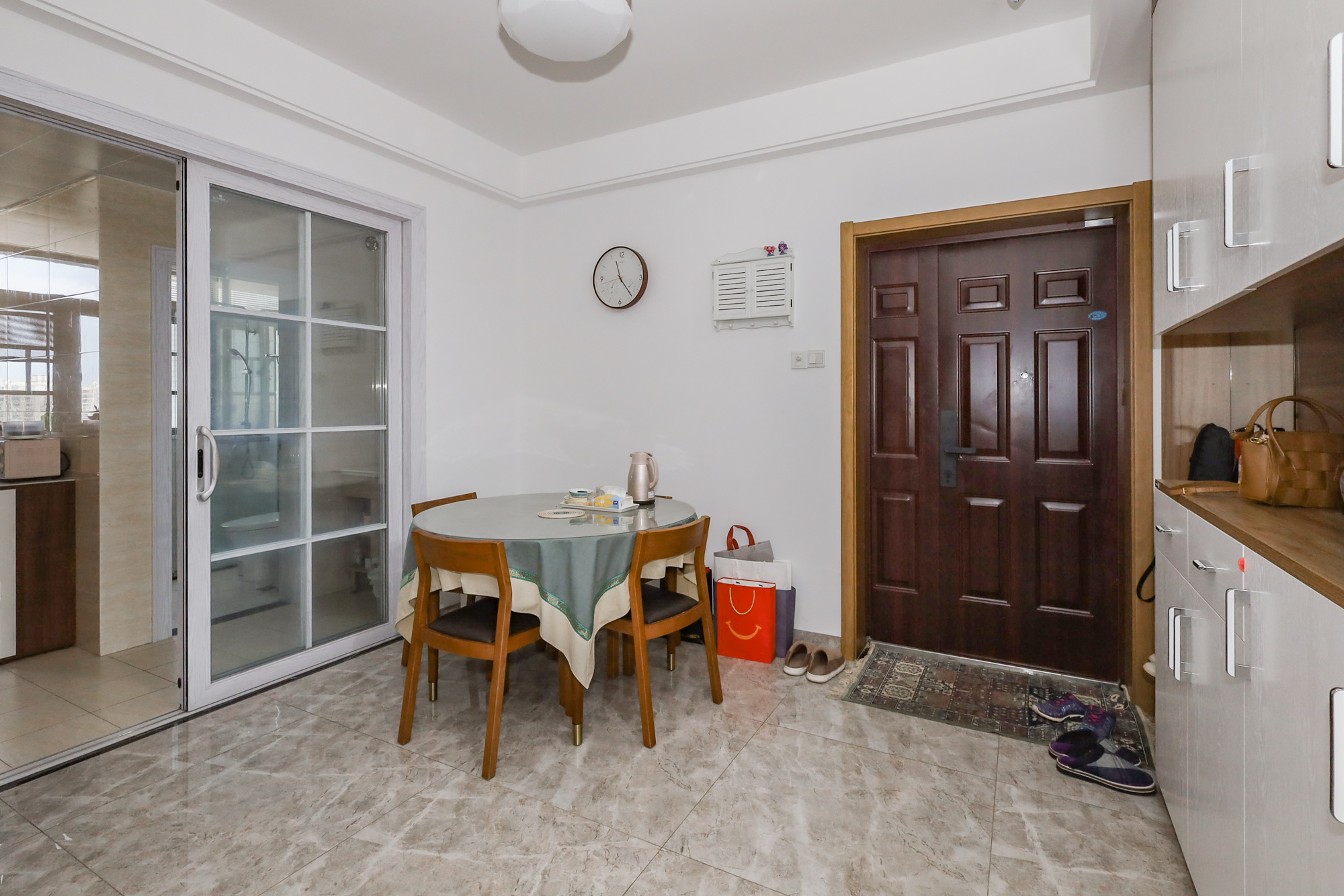 八方小区B区  3室2厅2卫    388.8万 八方小区B区  3室2厅2卫    388.8万其他