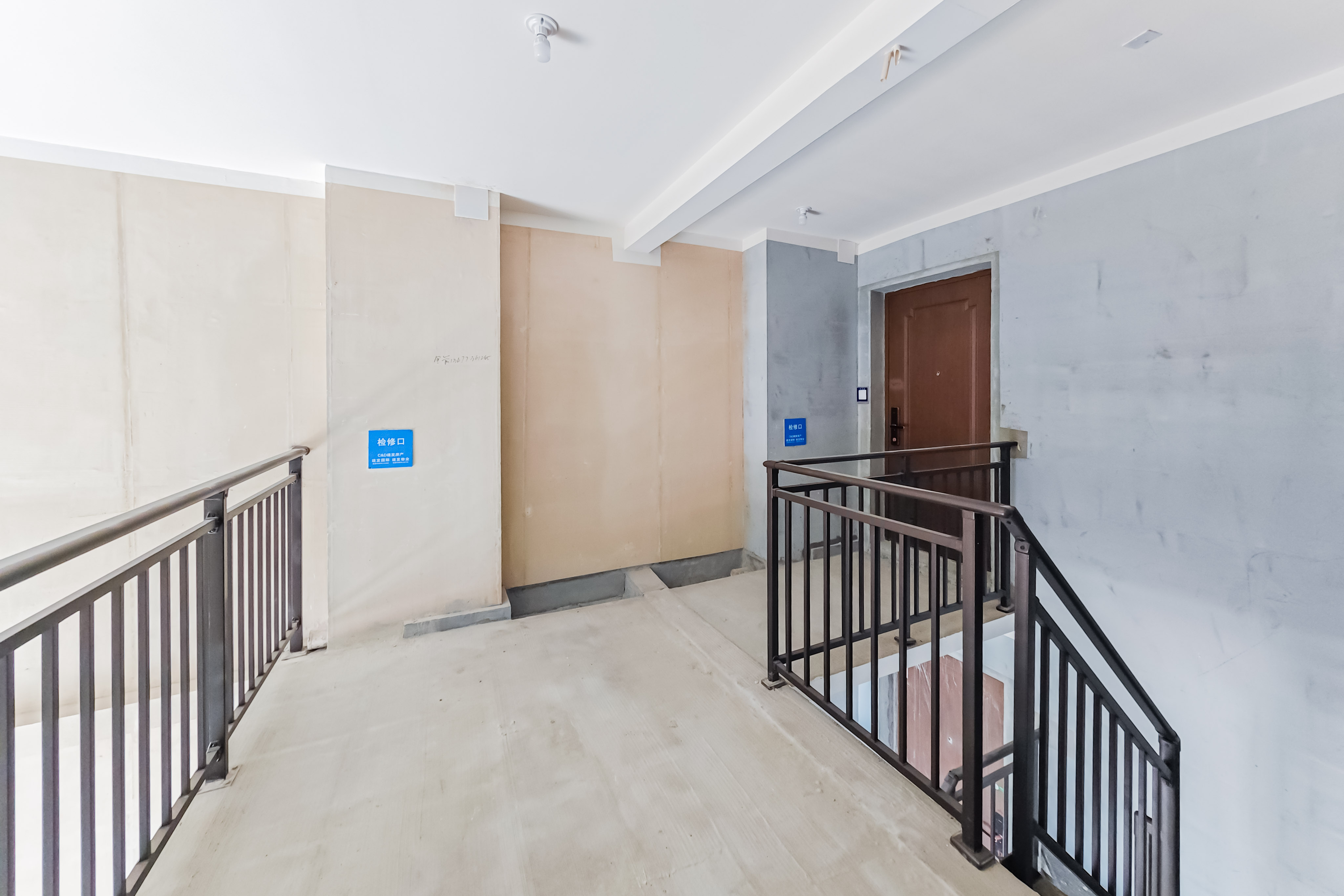 建发玖洲观澜  4室2厅2卫   198.00万其他