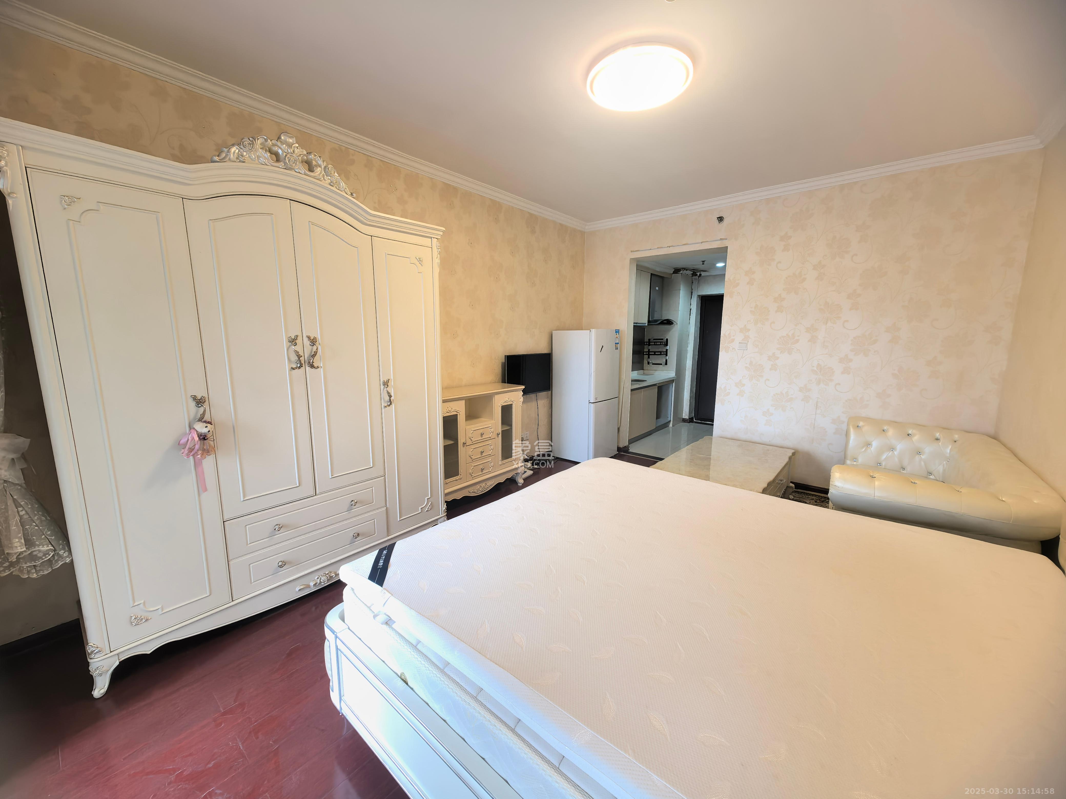 兰亭优壳(隽峰苑) 1室1厅1卫 1800.0元/月 兰亭优壳(隽峰苑) 1室1厅1卫 1800.0元/月室内图