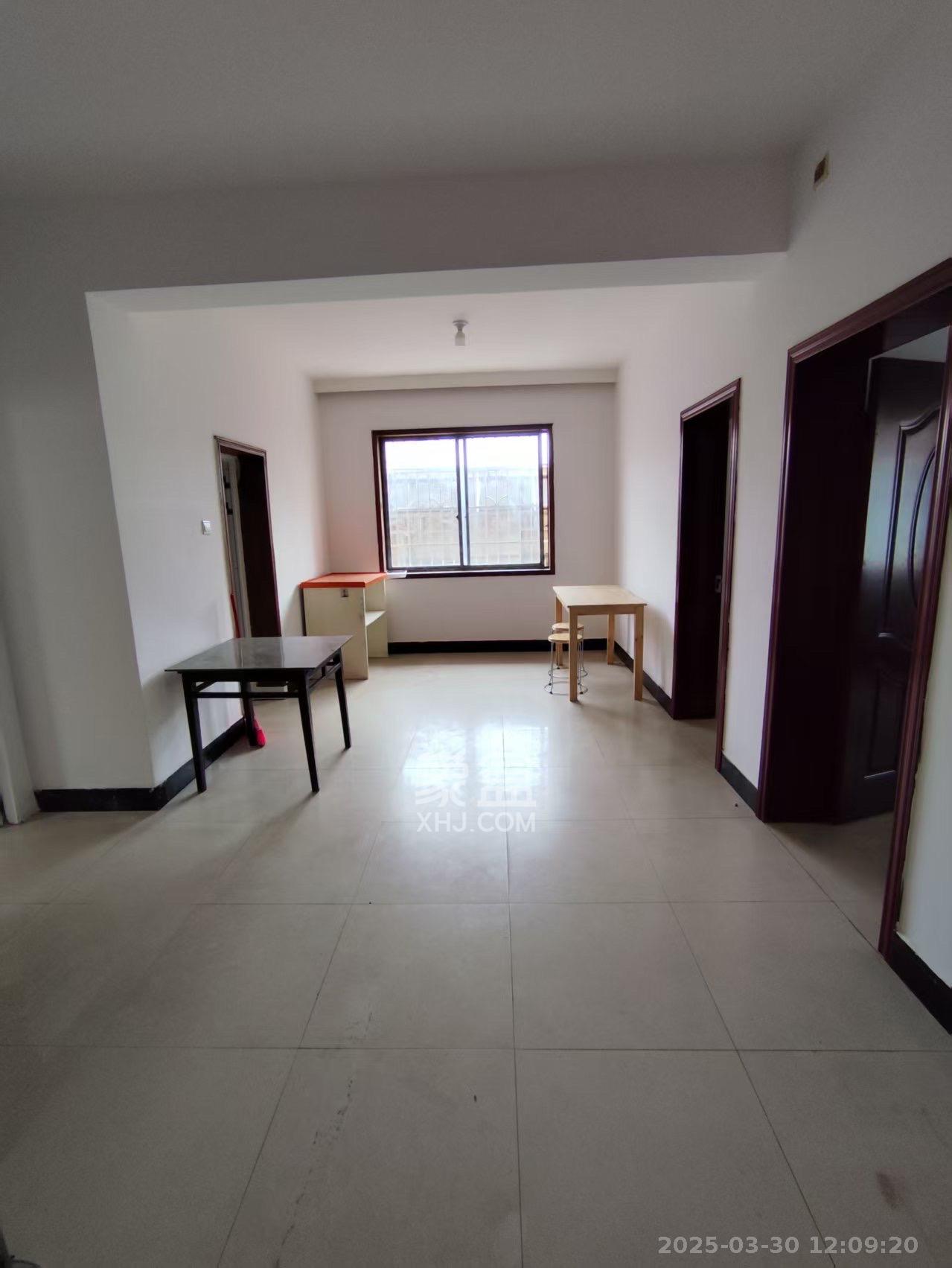 高桥火焰市场 1室0厅0卫 1600.0元/月 高桥火焰市场 1室0厅0卫 1600.0元/月室内图