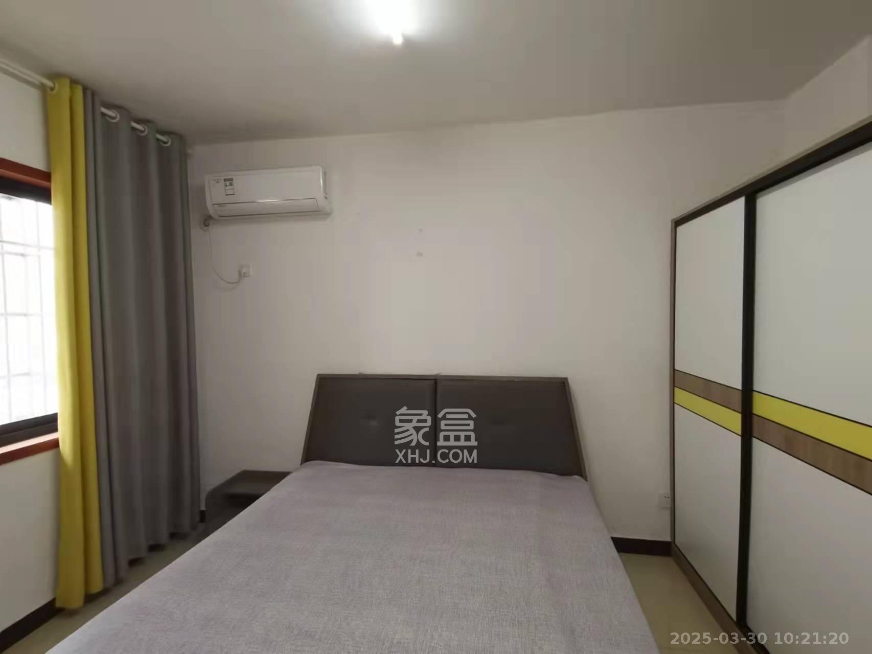 圭塘三小区  2室2厅1卫   2400.00元/月室内图