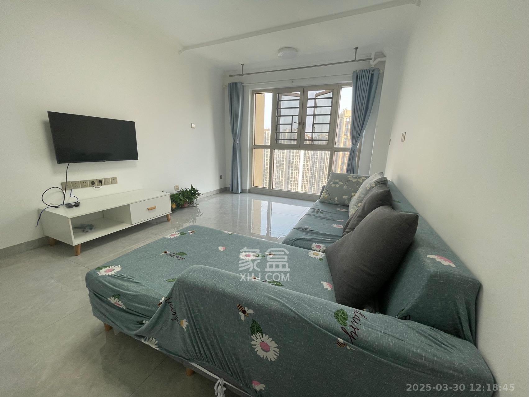 梅溪鑫苑名家 3室2厅1卫 2600.0元/月 梅溪鑫苑名家 3室2厅1卫 2600.0元/月室内图