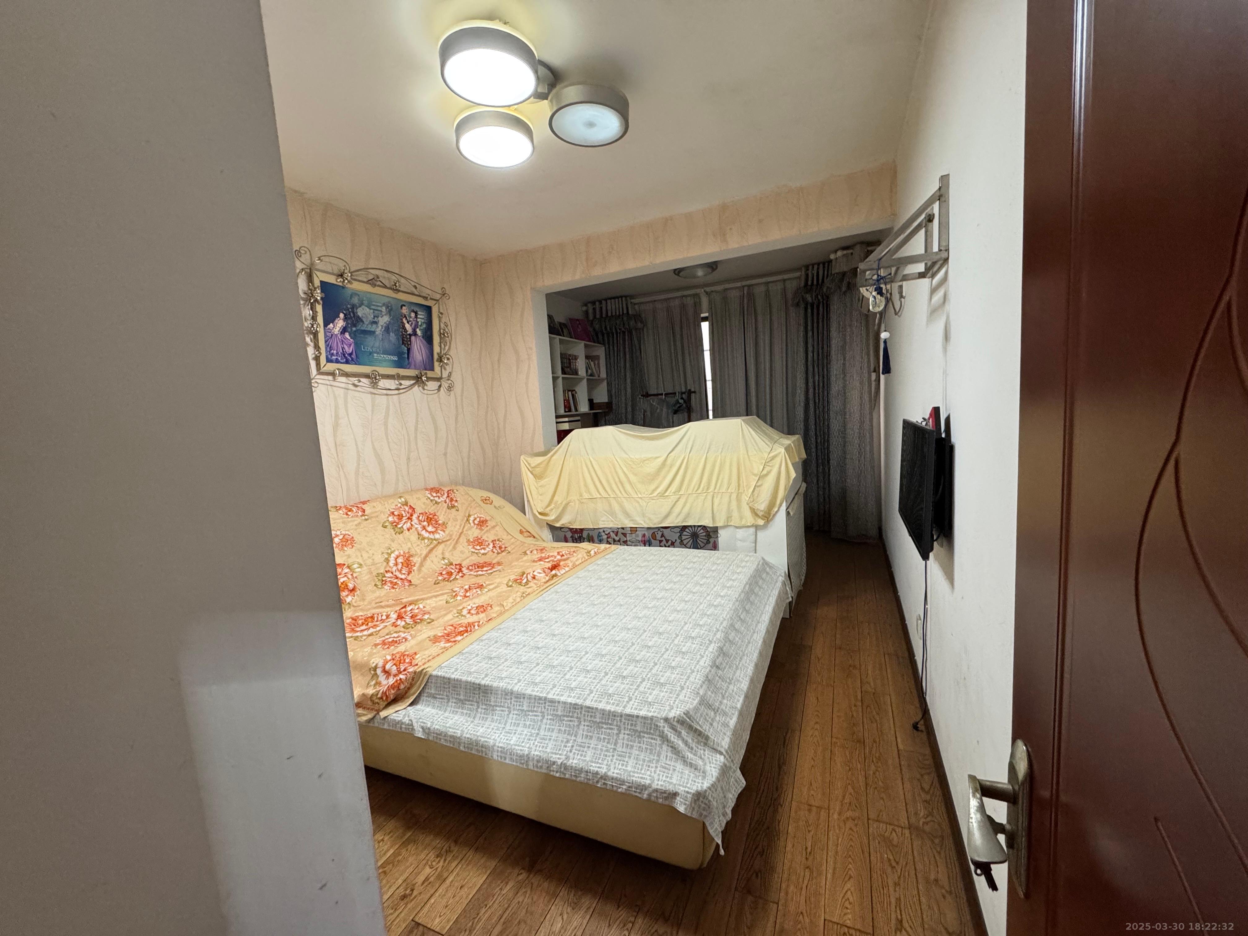 香山美境 3室2厅1卫 1500.0元/月 香山美境 3室2厅1卫 1500.0元/月室内图