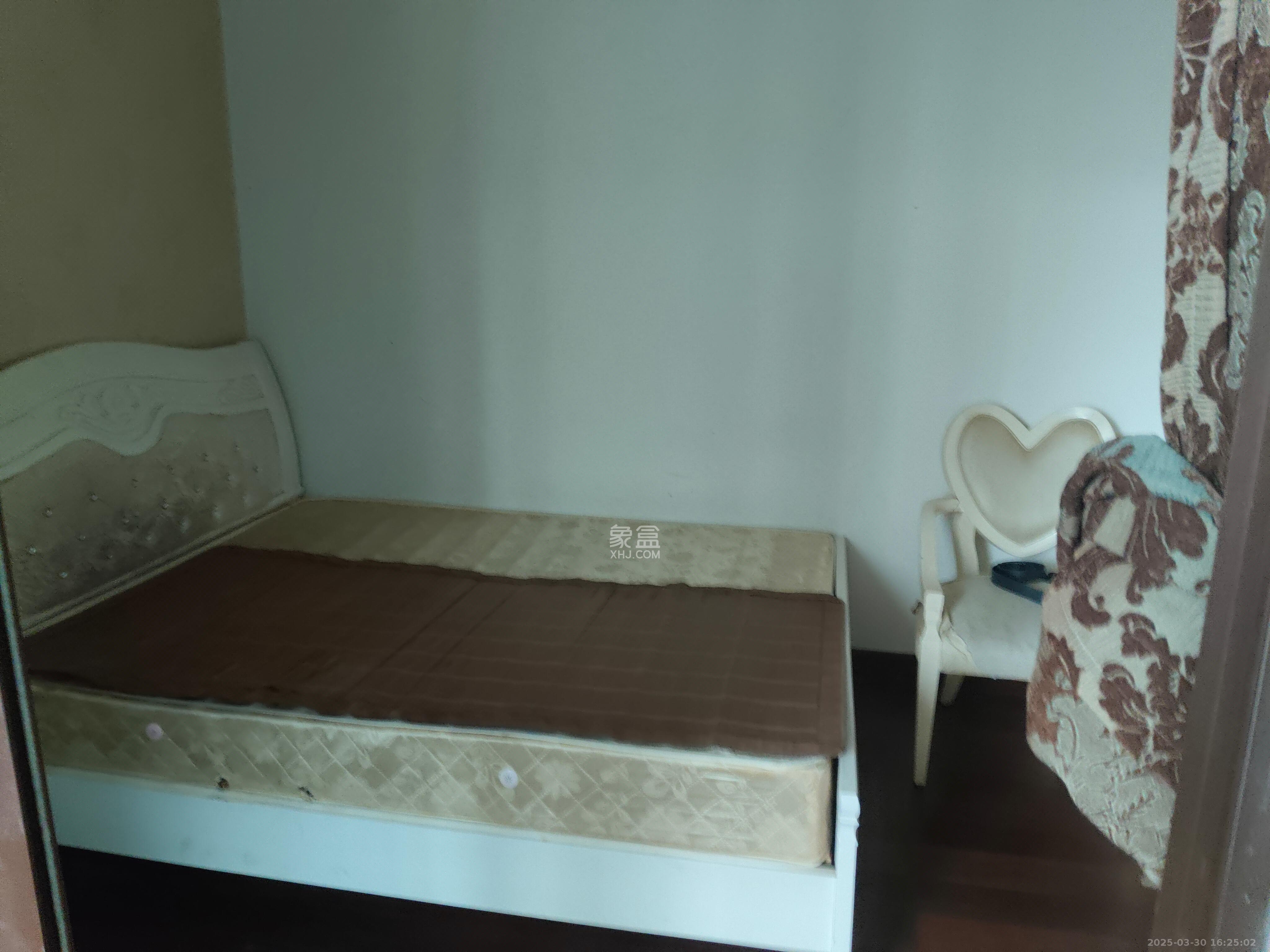 阳光丽城  3室2厅1卫   2500.00元/月室内图