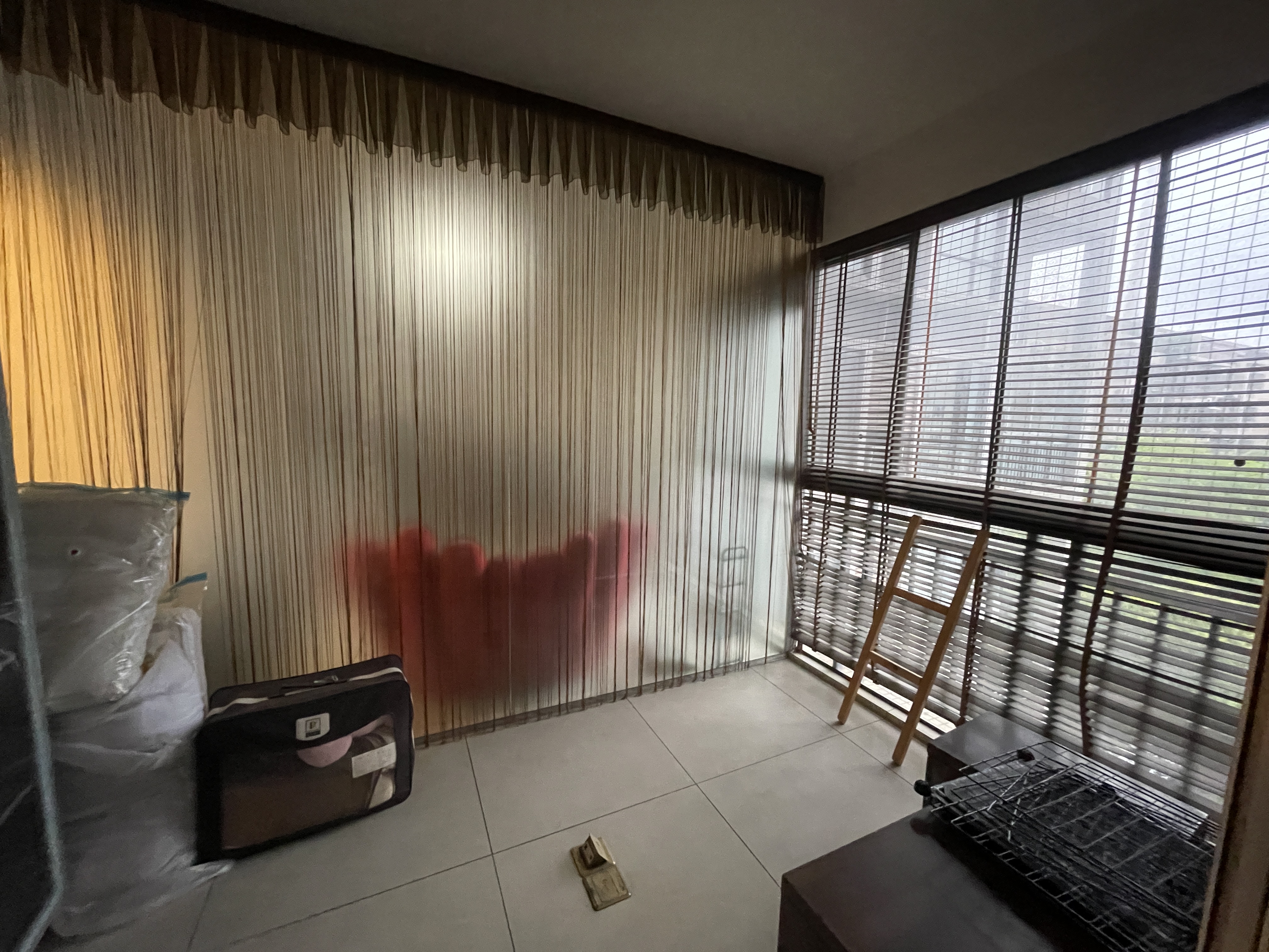 城市风景  4室2厅2卫   59.80万室内图