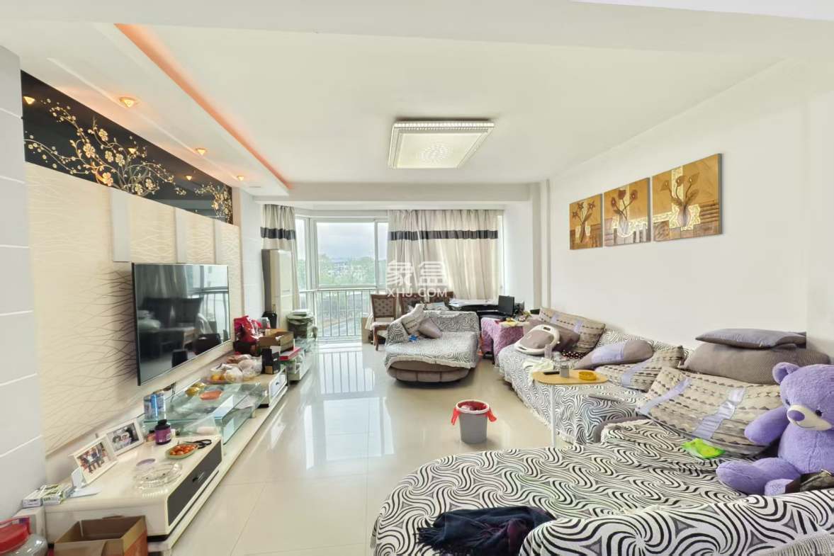 湘竹楼 3室2厅2卫 33.8万 湘竹楼 3室2厅2卫 33.8万室内图