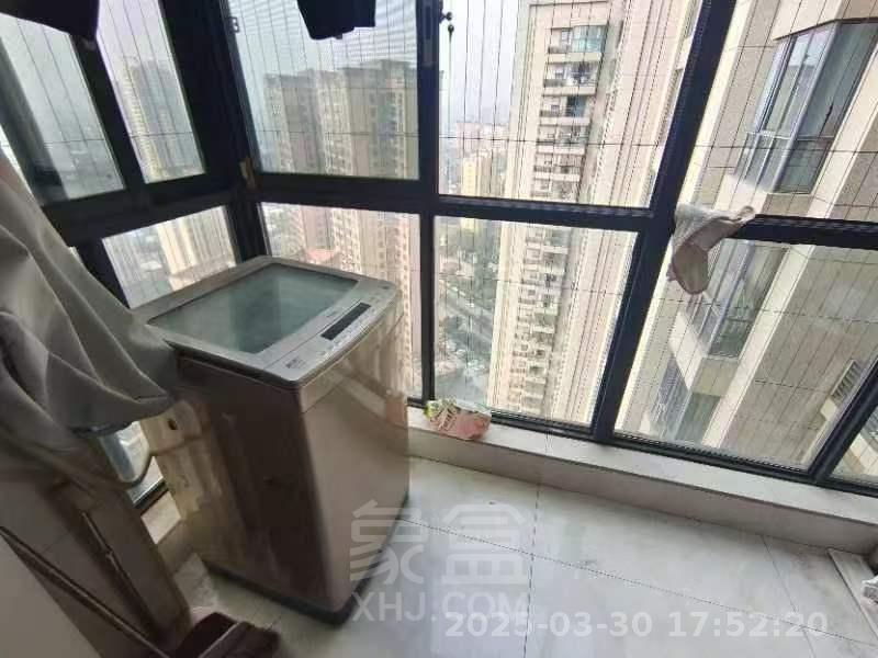 新桂公馆 2室2厅1卫 1450.0元/月 新桂公馆 2室2厅1卫 1450.0元/月室内图