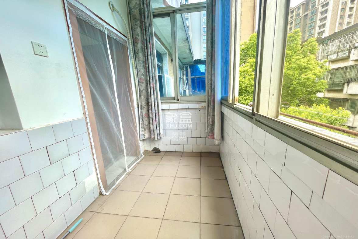 省质检局宿舍 2室2厅1卫 2000.0元/月 省质检局宿舍 2室2厅1卫 2000.0元/月室内图