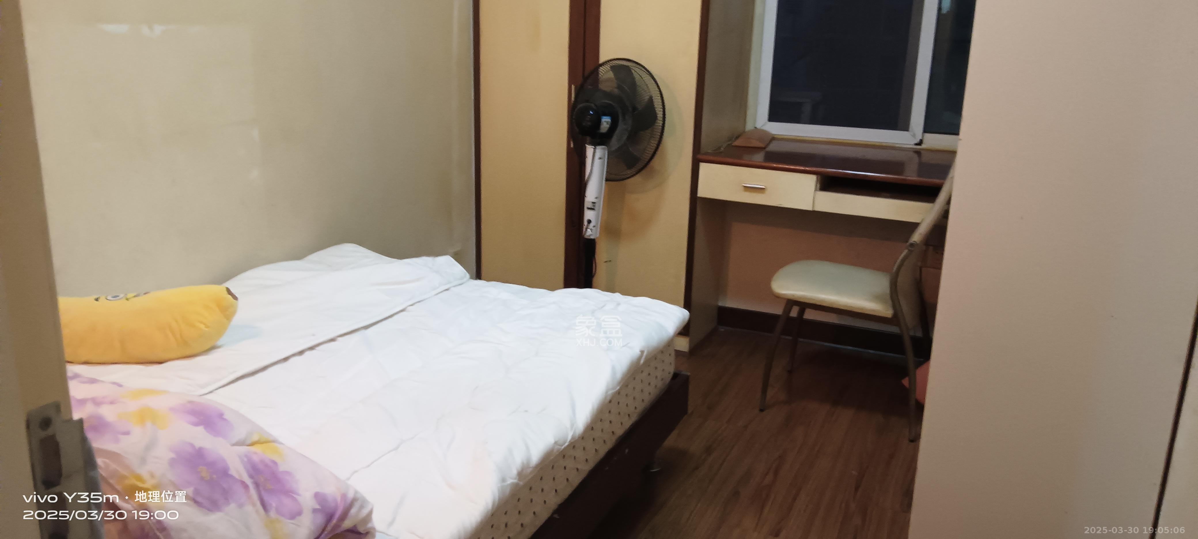 东风路新二村 2室2厅1卫 1800.0元/月 东风路新二村 2室2厅1卫 1800.0元/月室内图