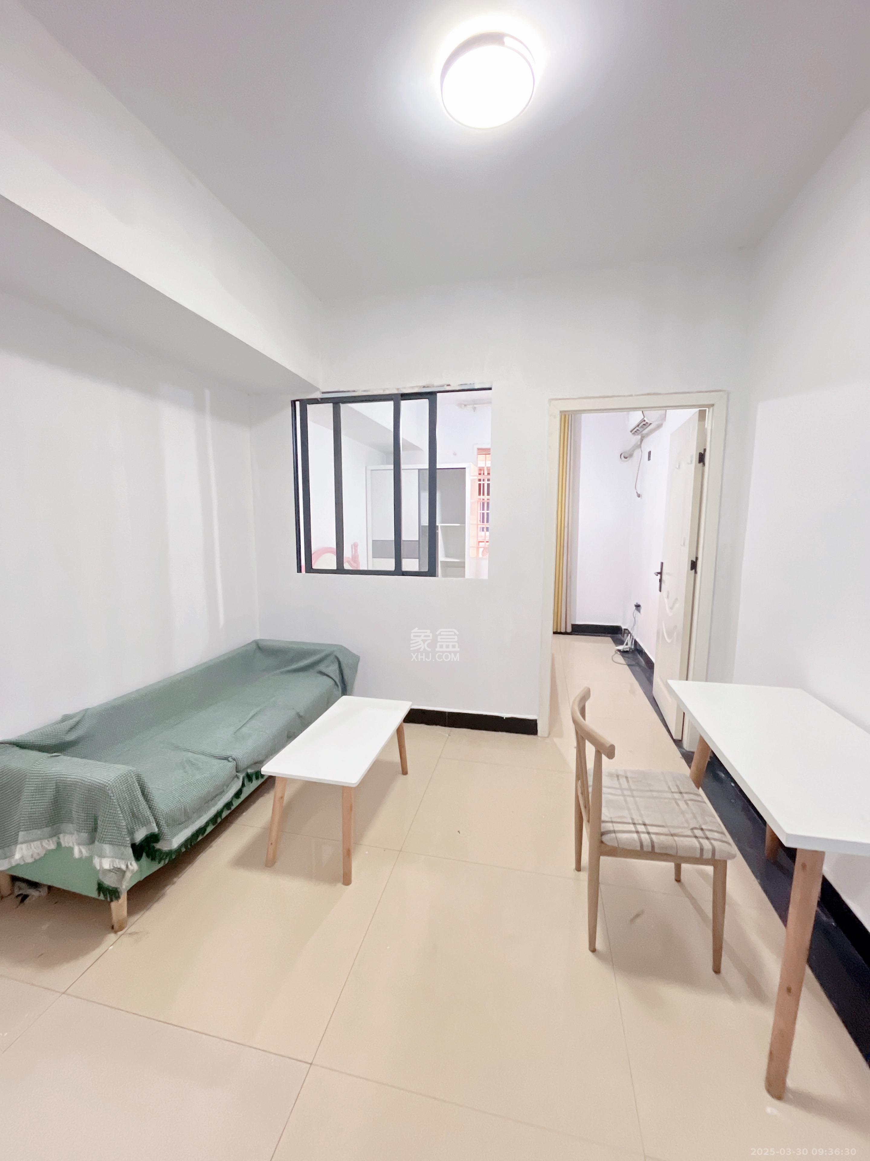 梅溪湖浪琴湾燕联小区 1室0厅0卫 800.0元/月 梅溪湖浪琴湾燕联小区 1室0厅0卫 800.0元/月室内图