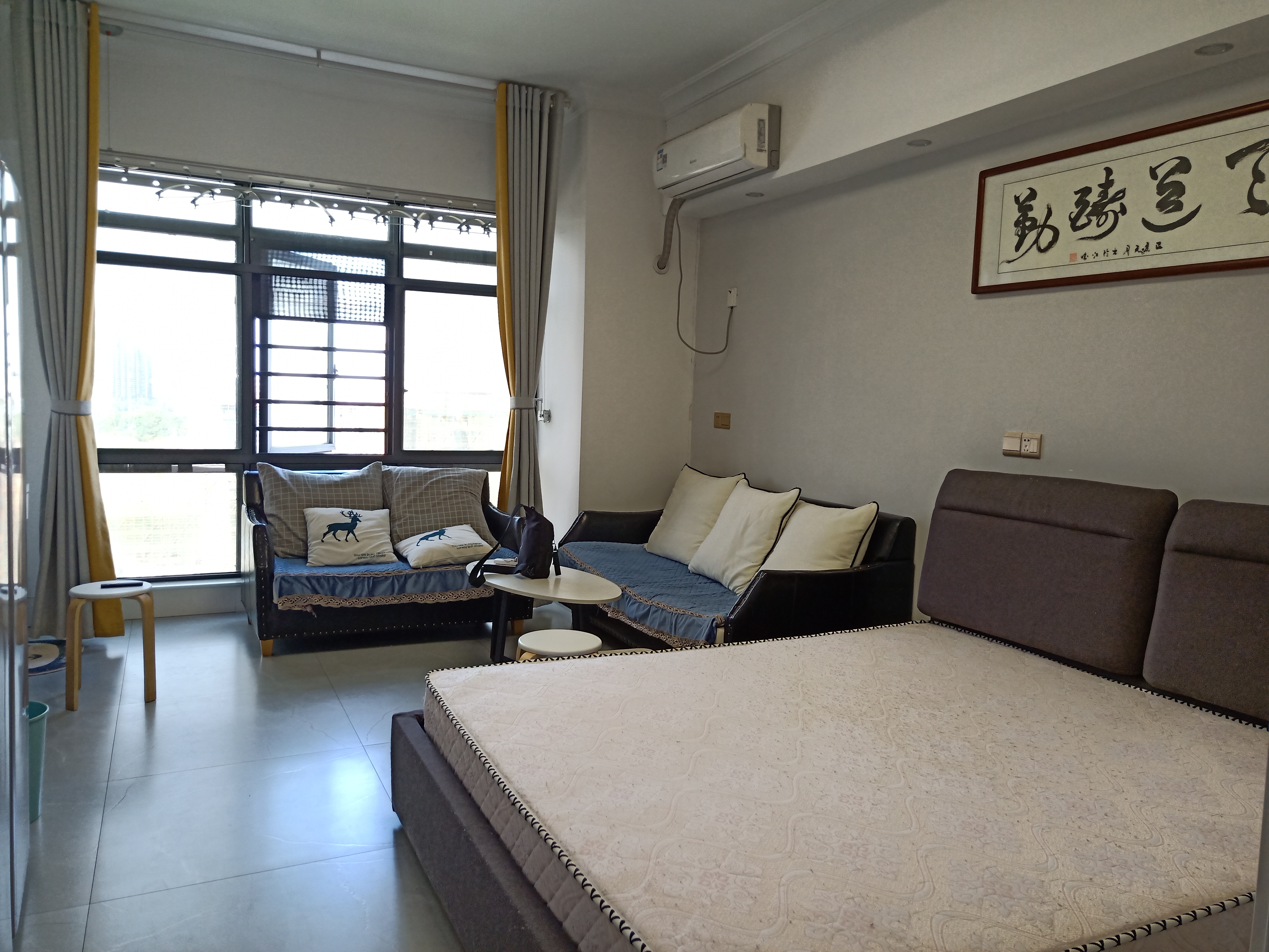 康城上品  1室1厅1卫    1100.0元/月 康城上品  1室1厅1卫    1100.0元/月室内图