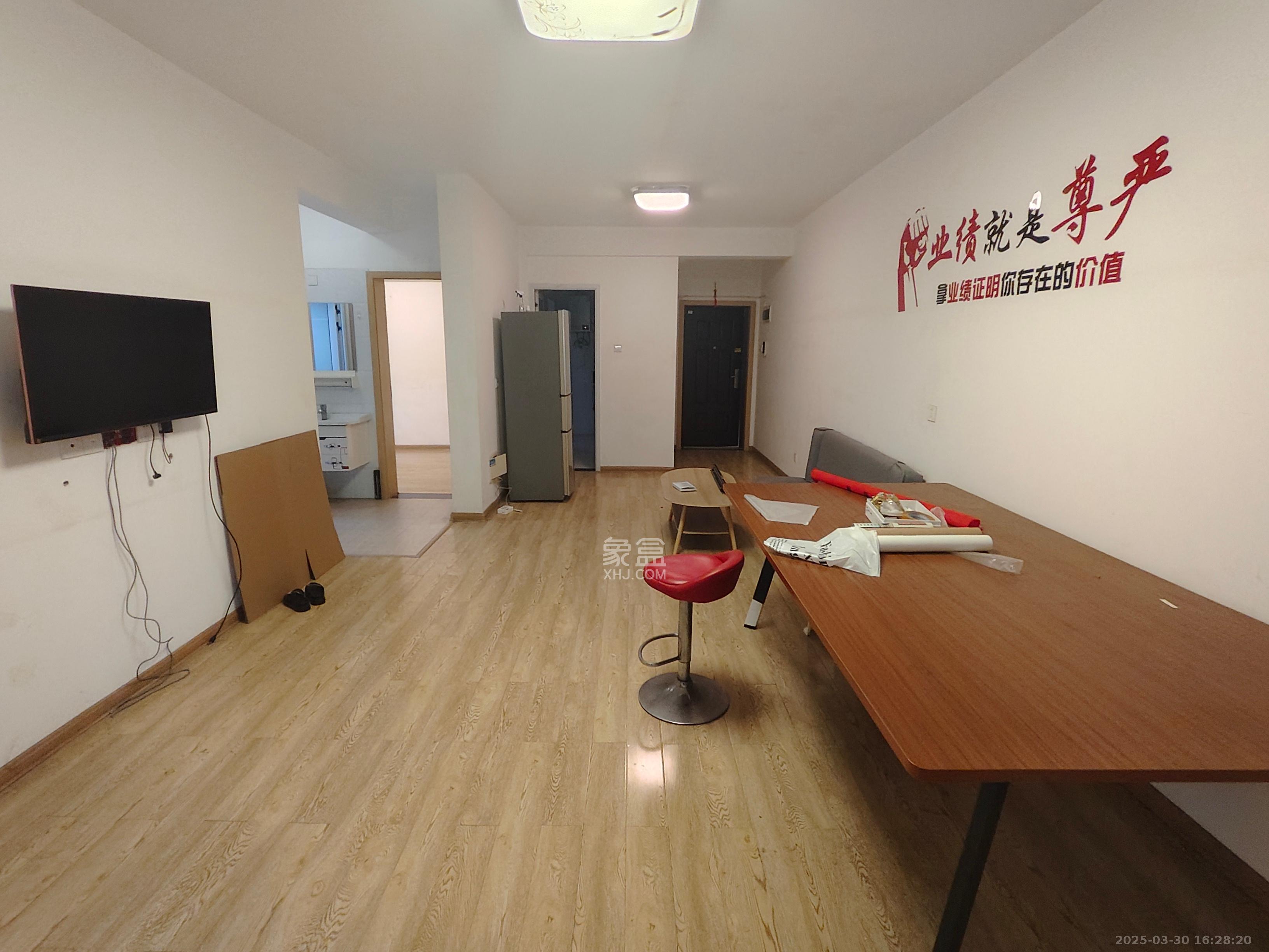 雨花公馆(紫苔名苑) 3室2厅2卫 2800.0元/月 雨花公馆(紫苔名苑) 3室2厅2卫 2800.0元/月室内图