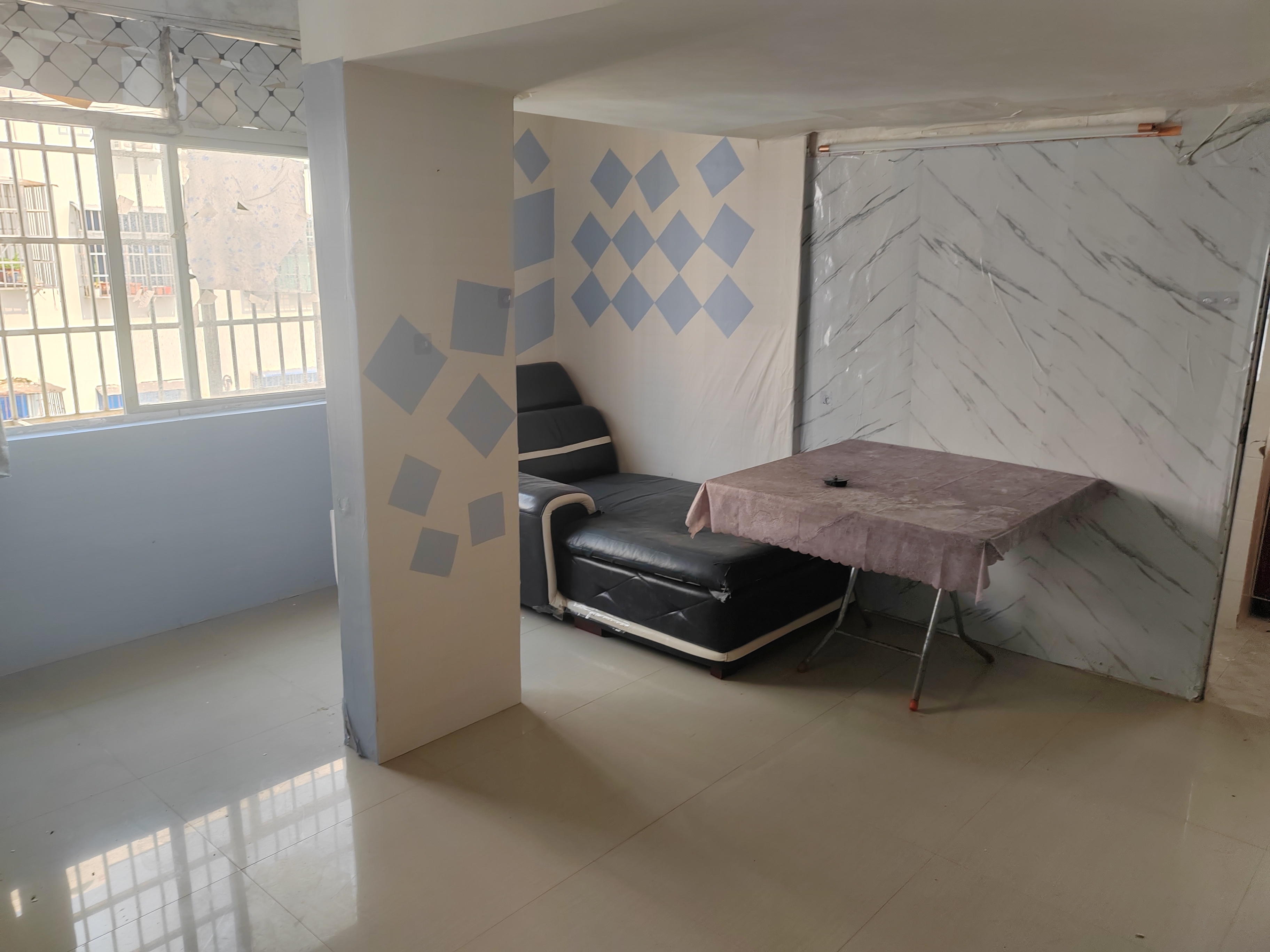 宝迪花苑  1室1厅1卫    1100.0元/月 宝迪花苑  1室1厅1卫    1100.0元/月室内图