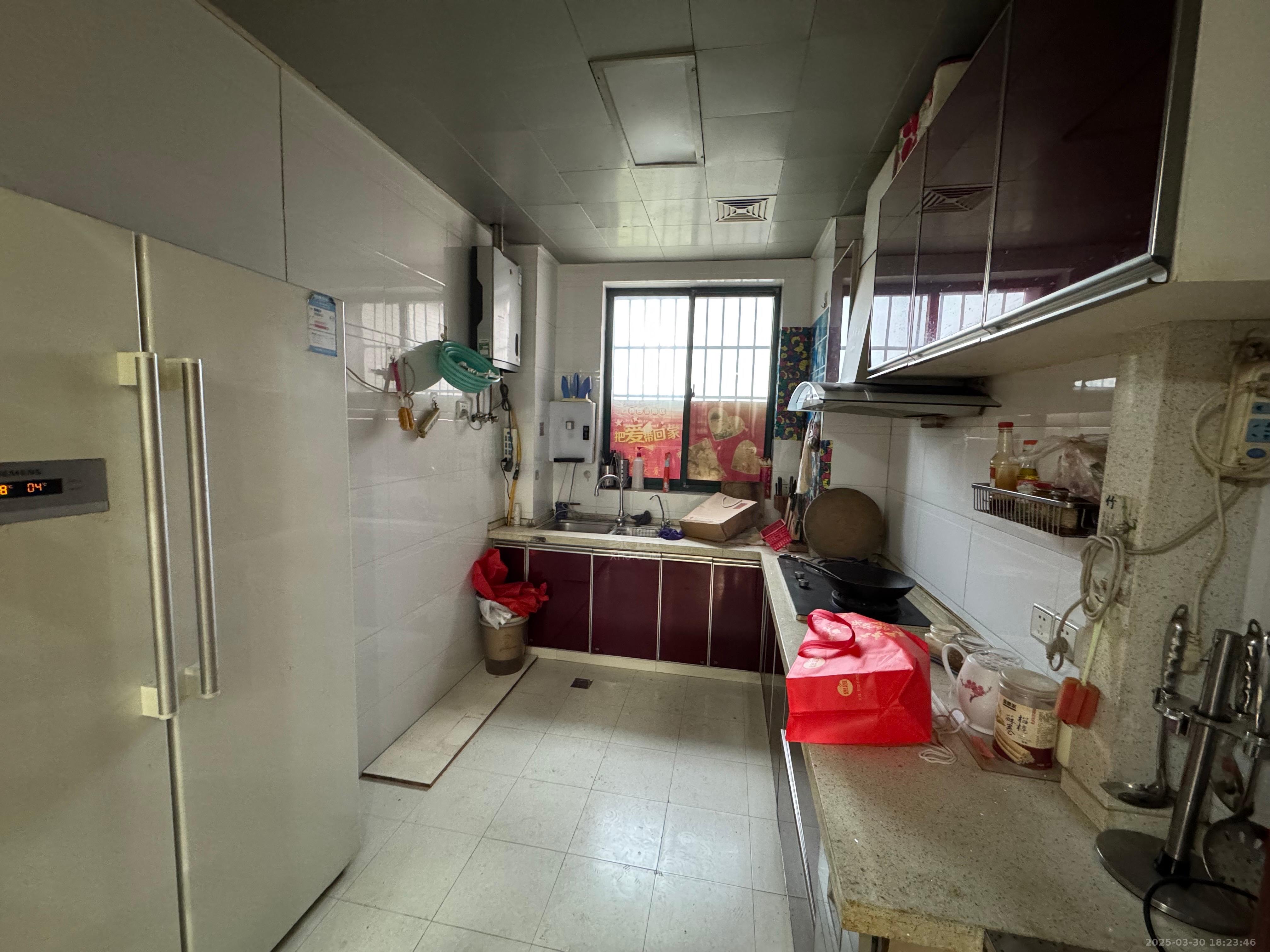 香山美境 3室2厅1卫 1500.0元/月 香山美境 3室2厅1卫 1500.0元/月室内图