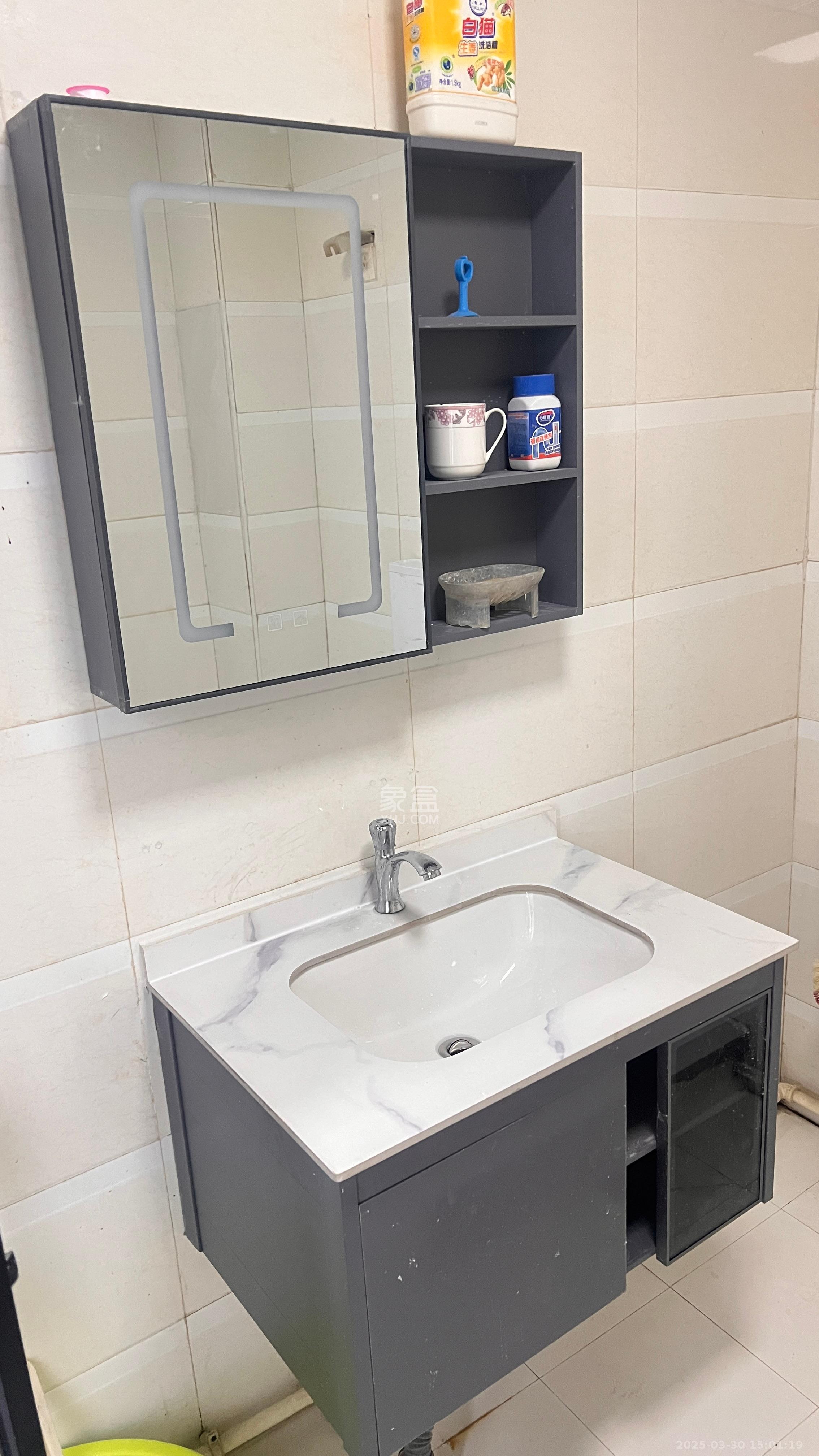 生活艺术城 1室1厅1卫 2300.0元/月 生活艺术城 1室1厅1卫 2300.0元/月室内图