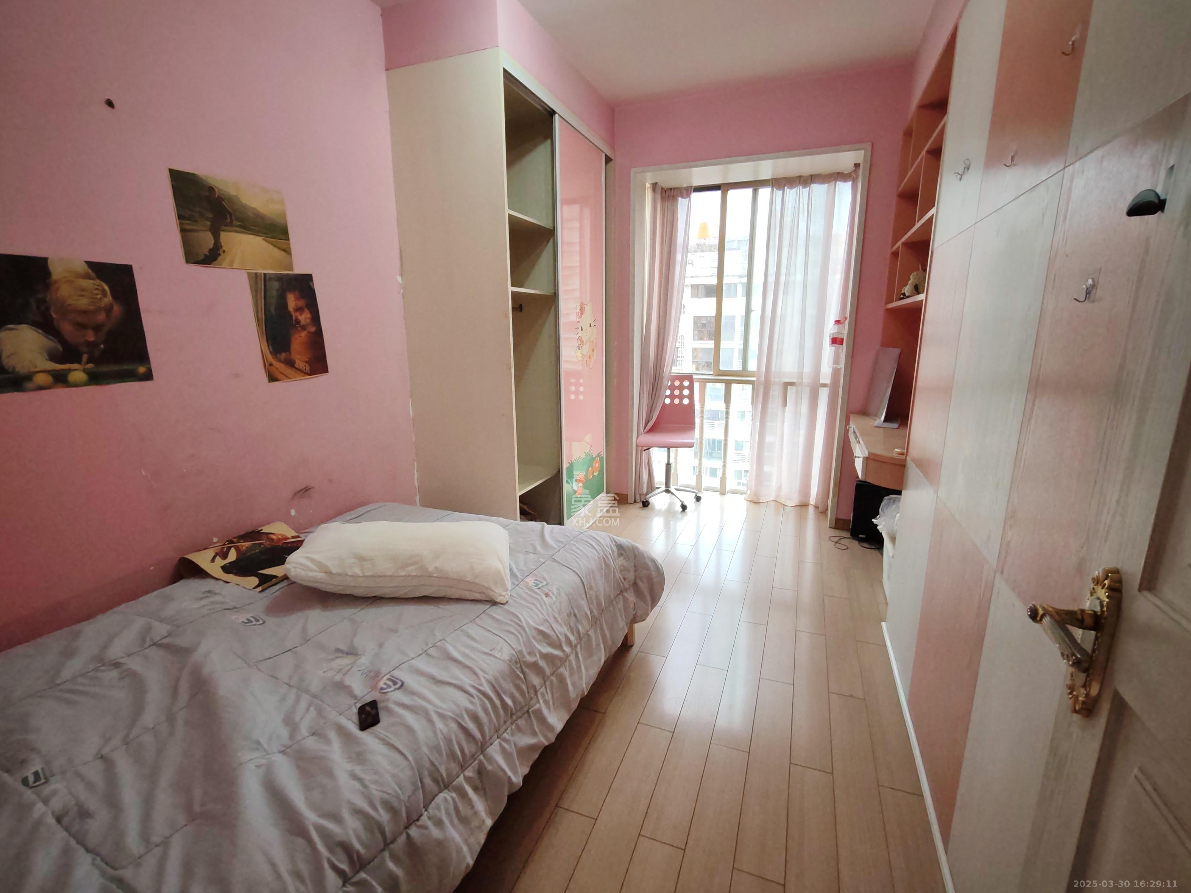 美林景园 4室2厅2卫 3500.0元/月 美林景园 4室2厅2卫 3500.0元/月室内图