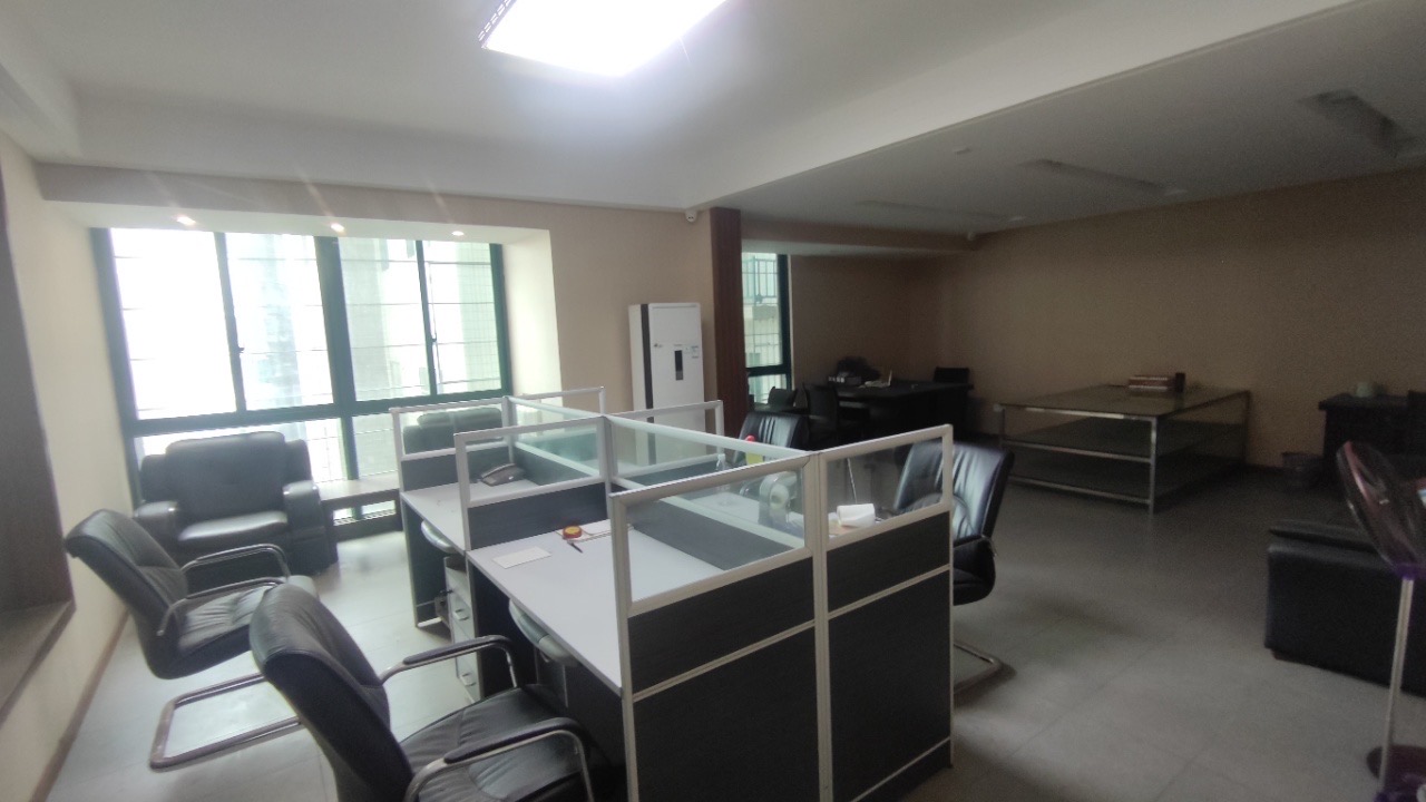 世纪名城  1室0厅0卫    2500.0元/月 世纪名城  1室0厅0卫    2500.0元/月室内图