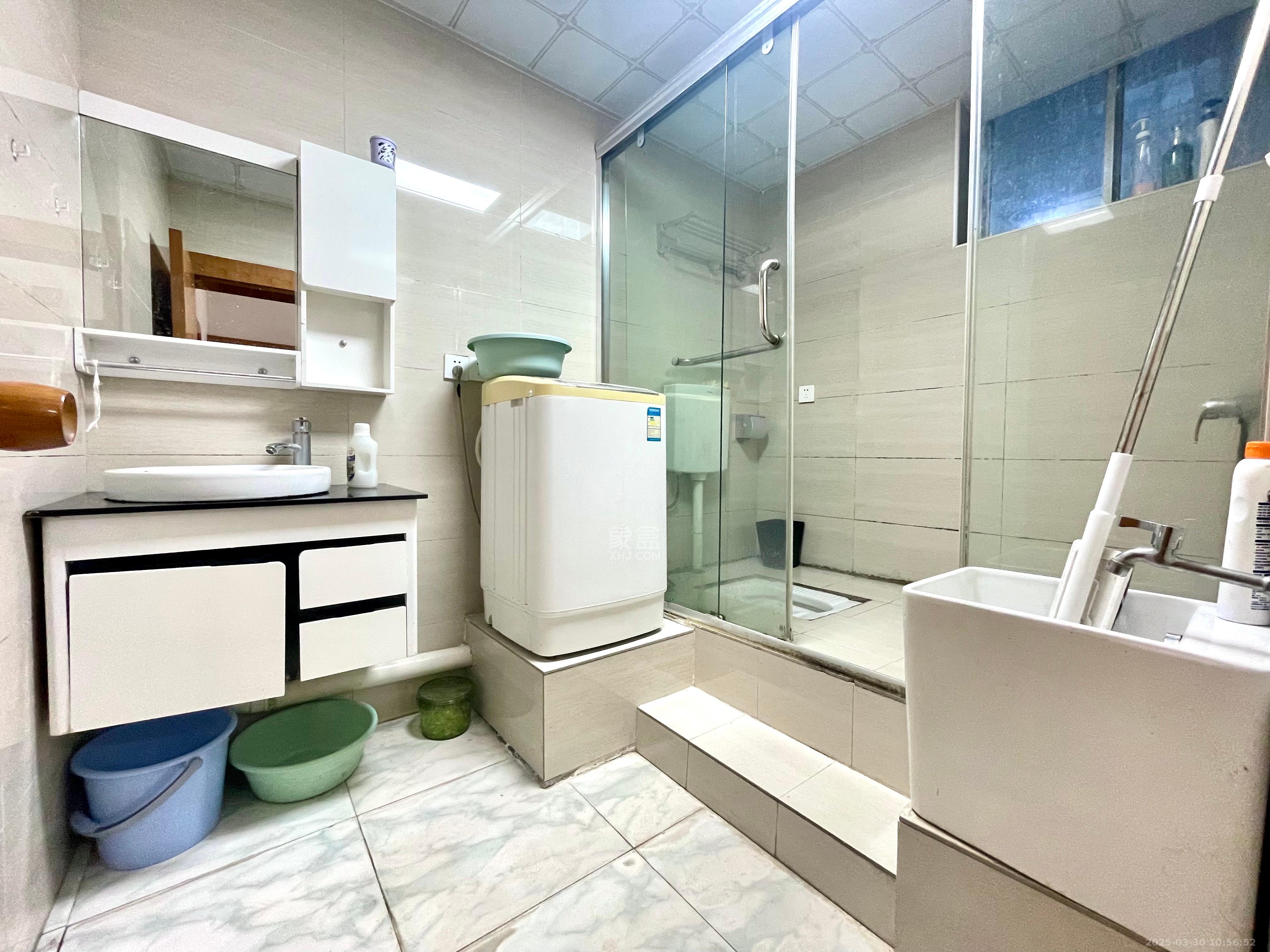 省质检局宿舍 2室2厅1卫 2000.0元/月 省质检局宿舍 2室2厅1卫 2000.0元/月室内图