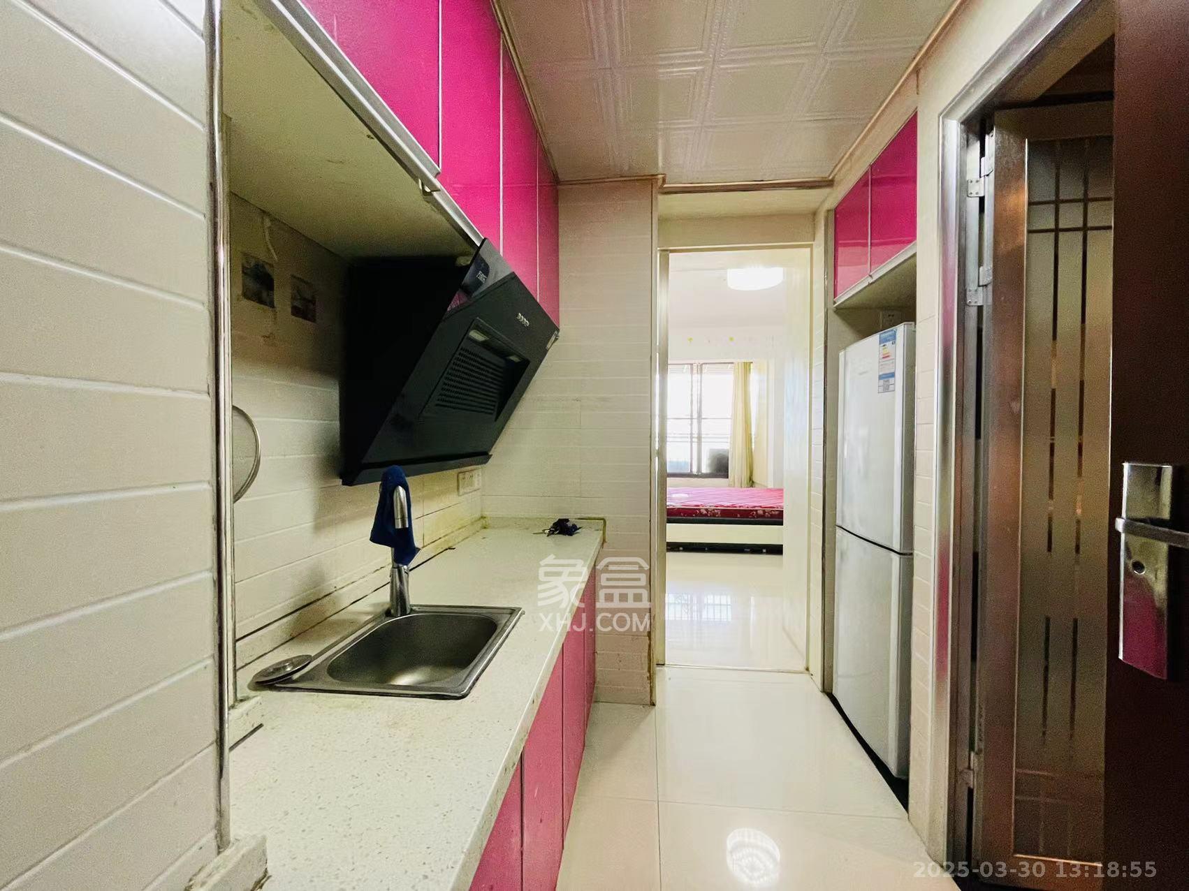 保利麓谷林语I区 1室1厅1卫 1300.0元/月 保利麓谷林语I区 1室1厅1卫 1300.0元/月室内图