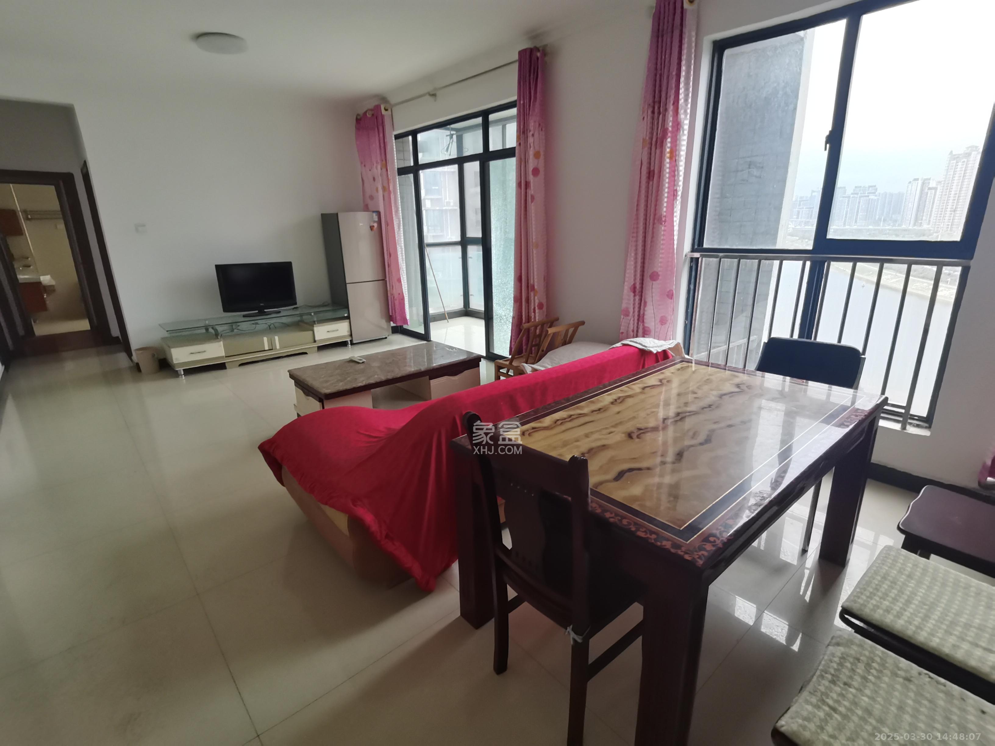 湘江世纪城映江苑 3室2厅2卫 2300.0元/月 湘江世纪城映江苑 3室2厅2卫 2300.0元/月室内图