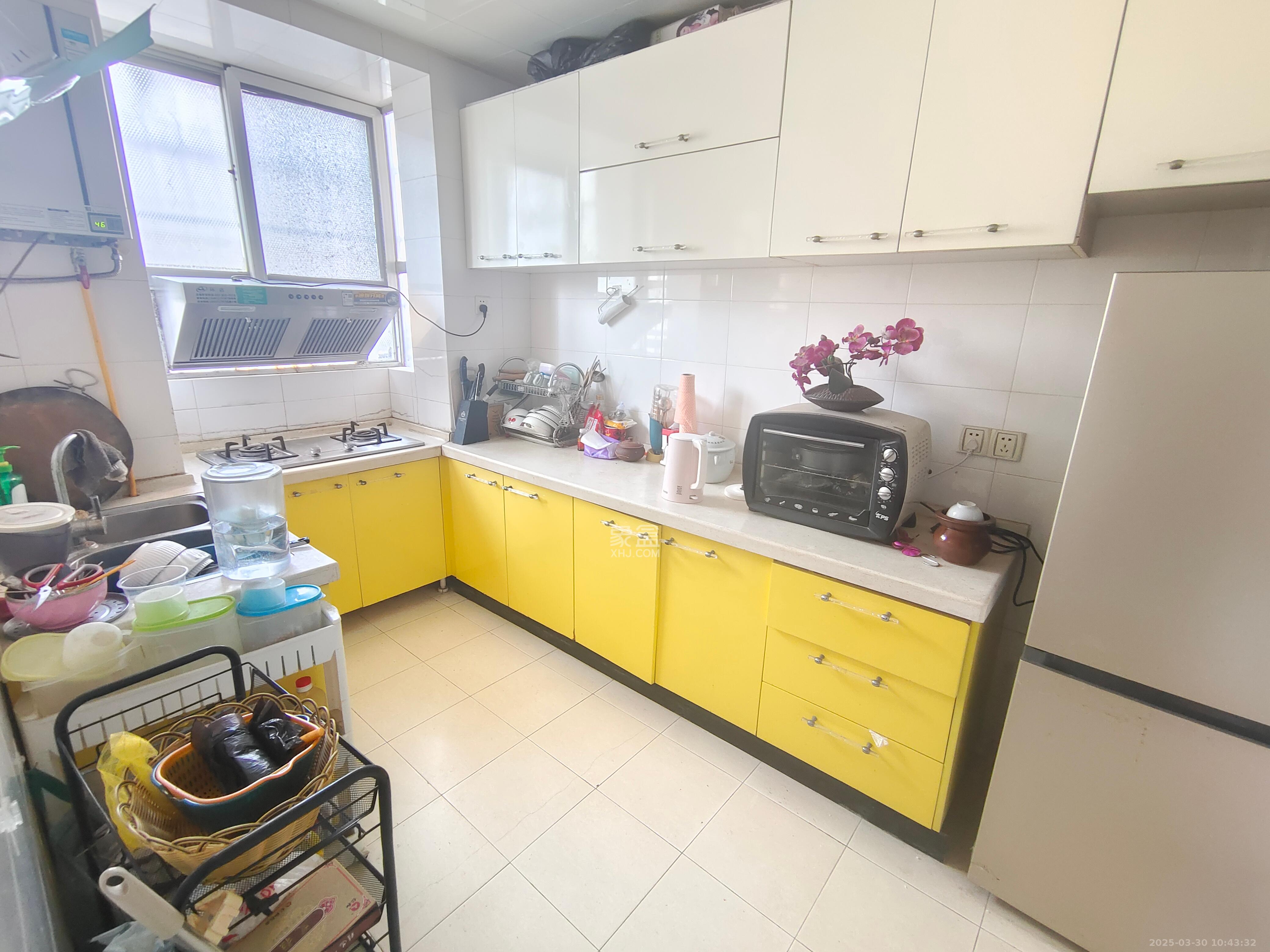 裕园 1室0厅0卫 3200.0元/月 裕园 1室0厅0卫 3200.0元/月室内图