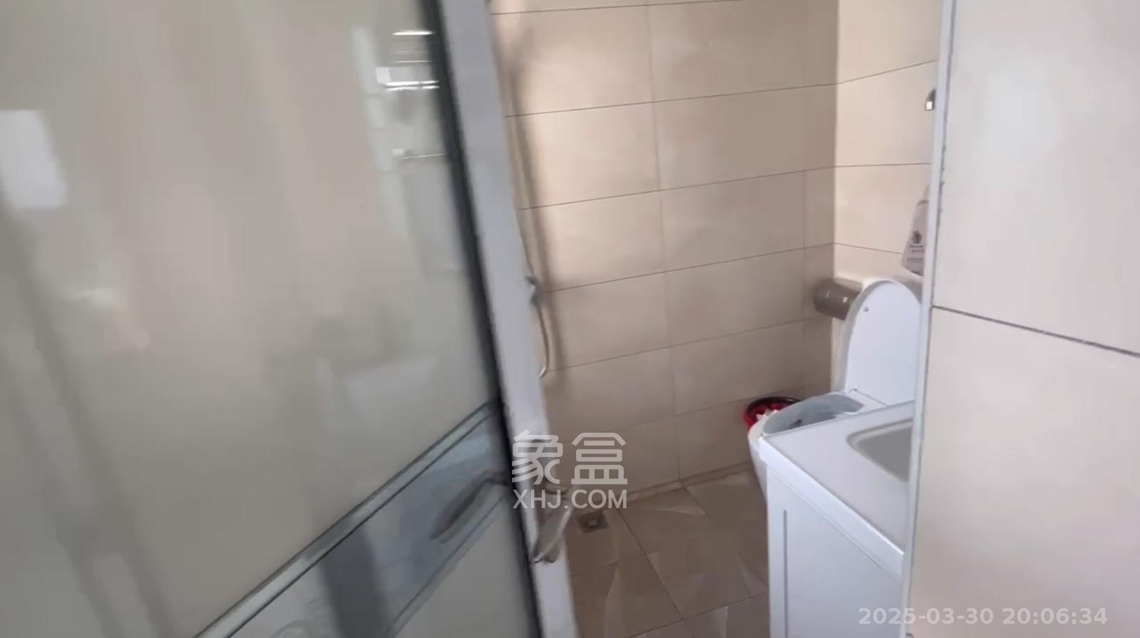 中国铁建洋湖苑  3室2厅2卫   3100.00元/月室内图