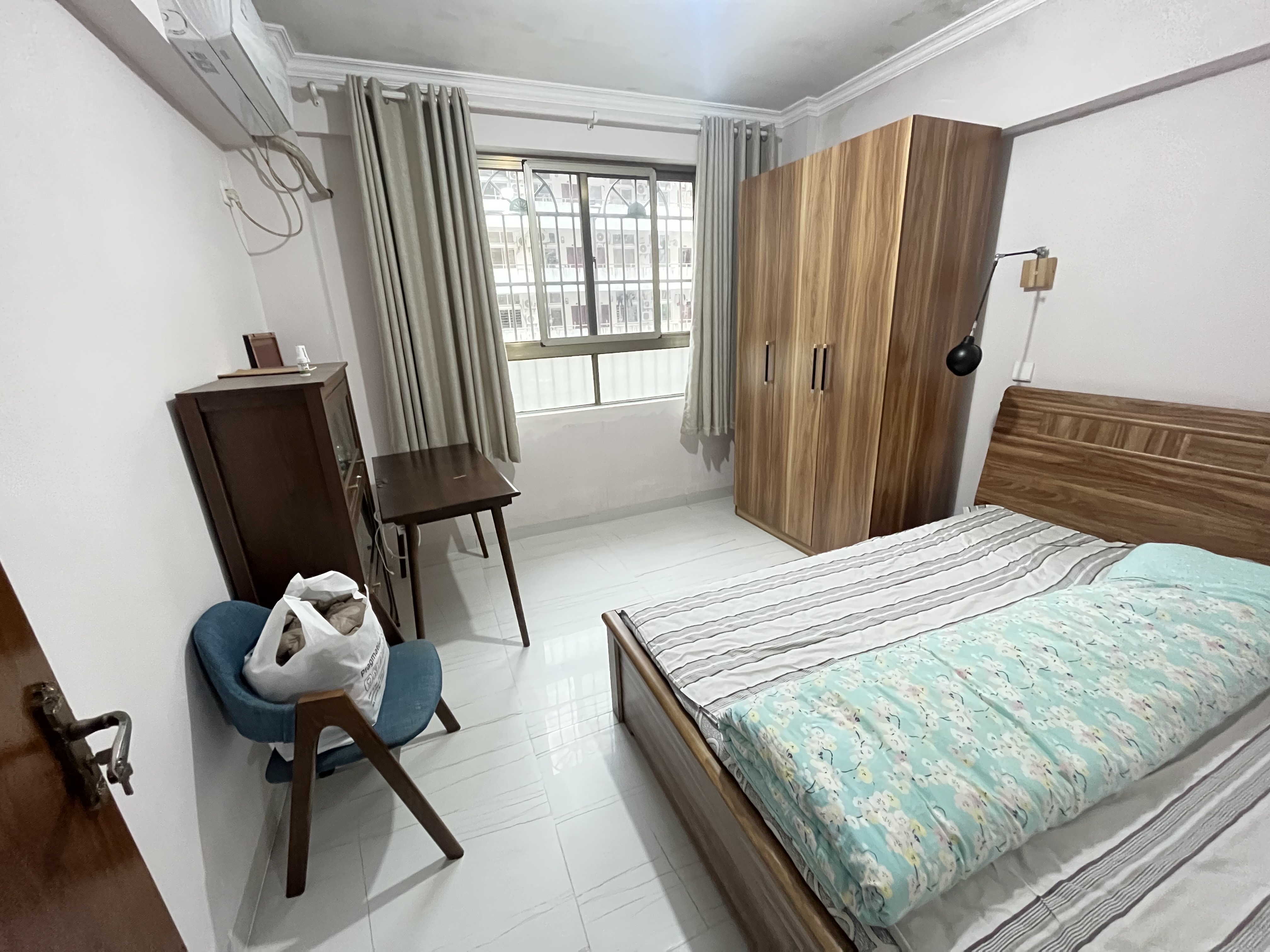 昌茂牡丹园 3室2厅2卫 134.0万 昌茂牡丹园 3室2厅2卫 134.0万客厅