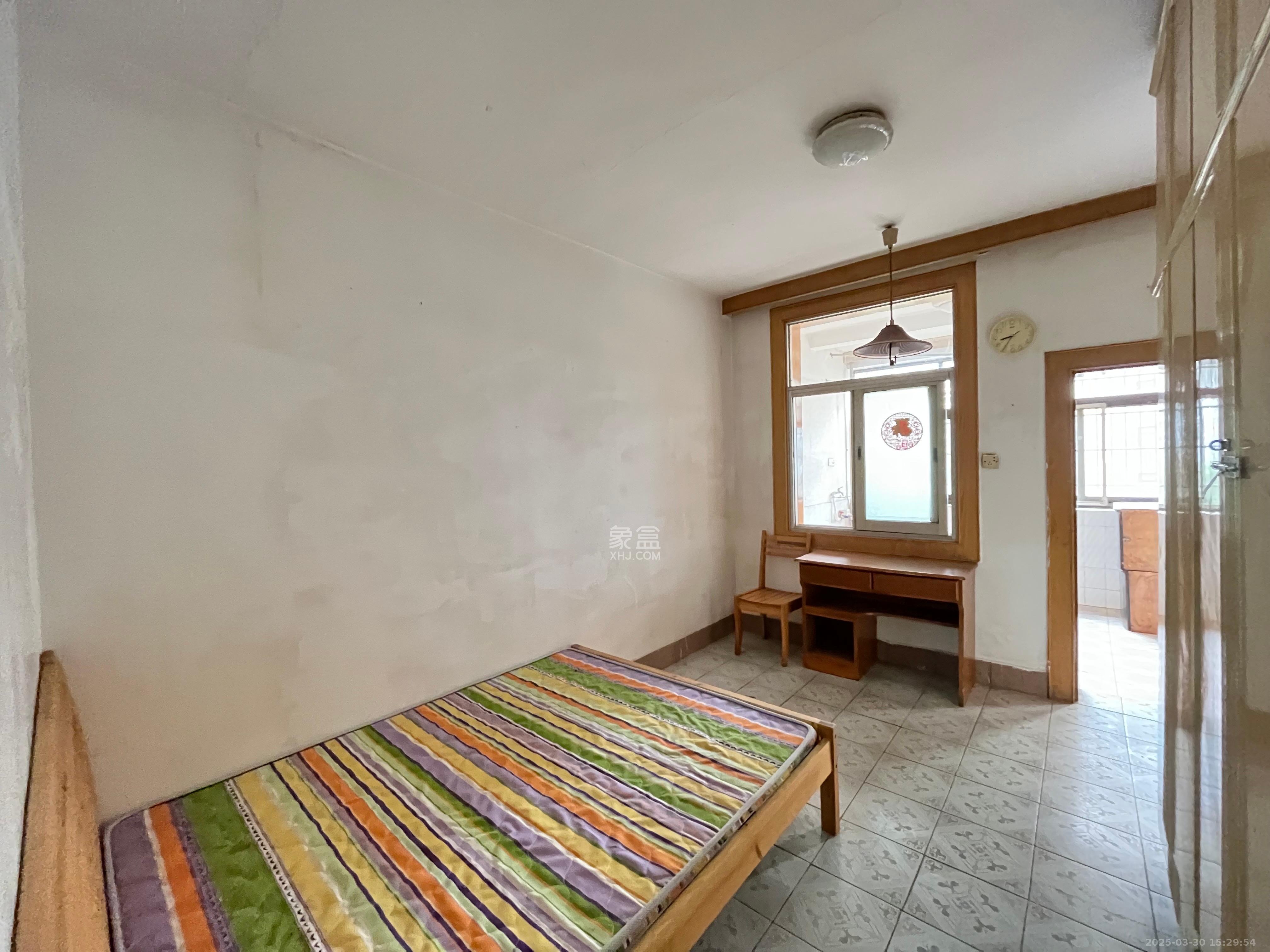 东塘电信宿舍 2室1厅1卫 1600.0元/月 东塘电信宿舍 2室1厅1卫 1600.0元/月室内图